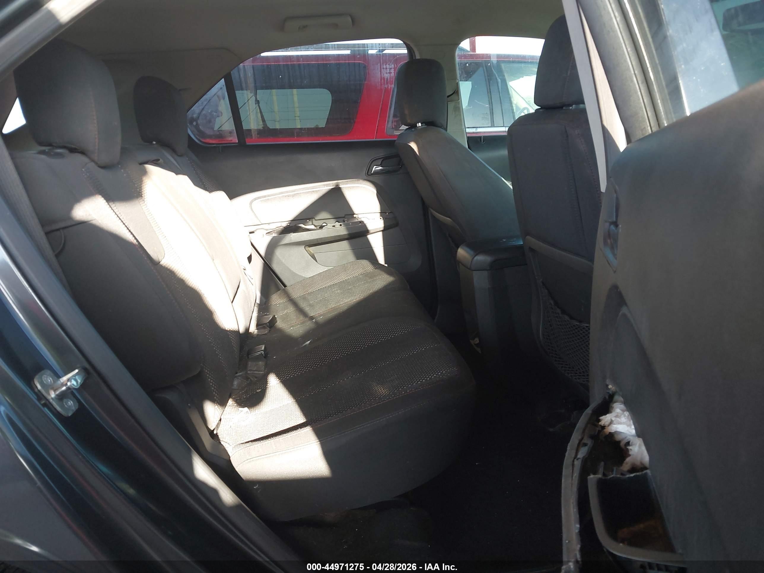 CHEVROLET EQUINOX image 8