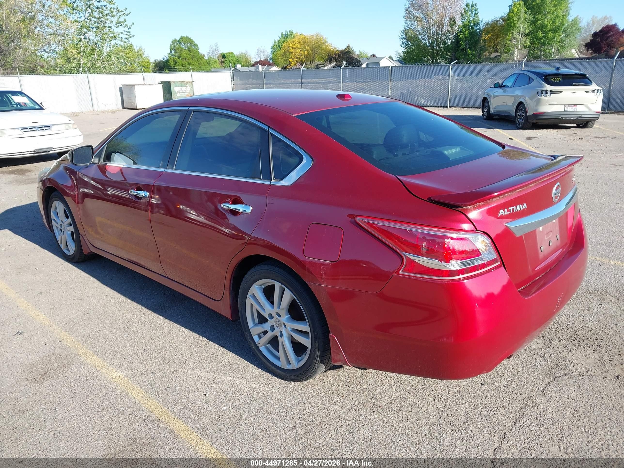 NISSAN ALTIMA image 3