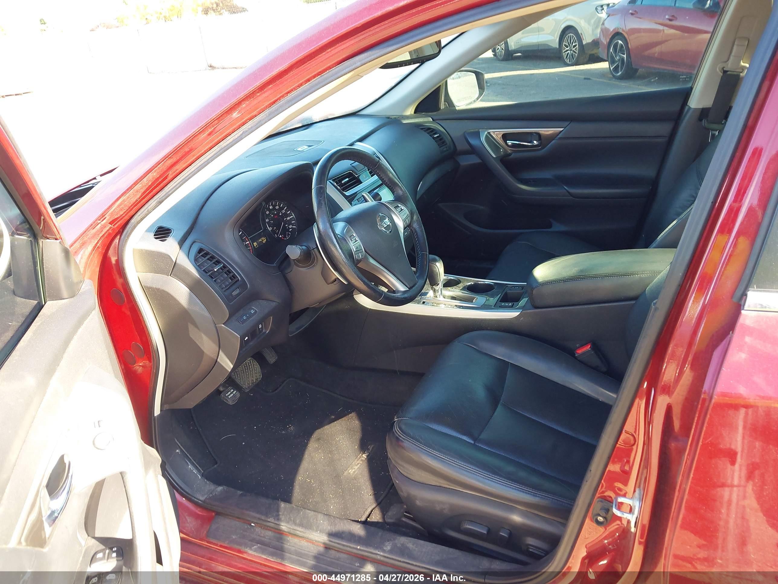 NISSAN ALTIMA image 5