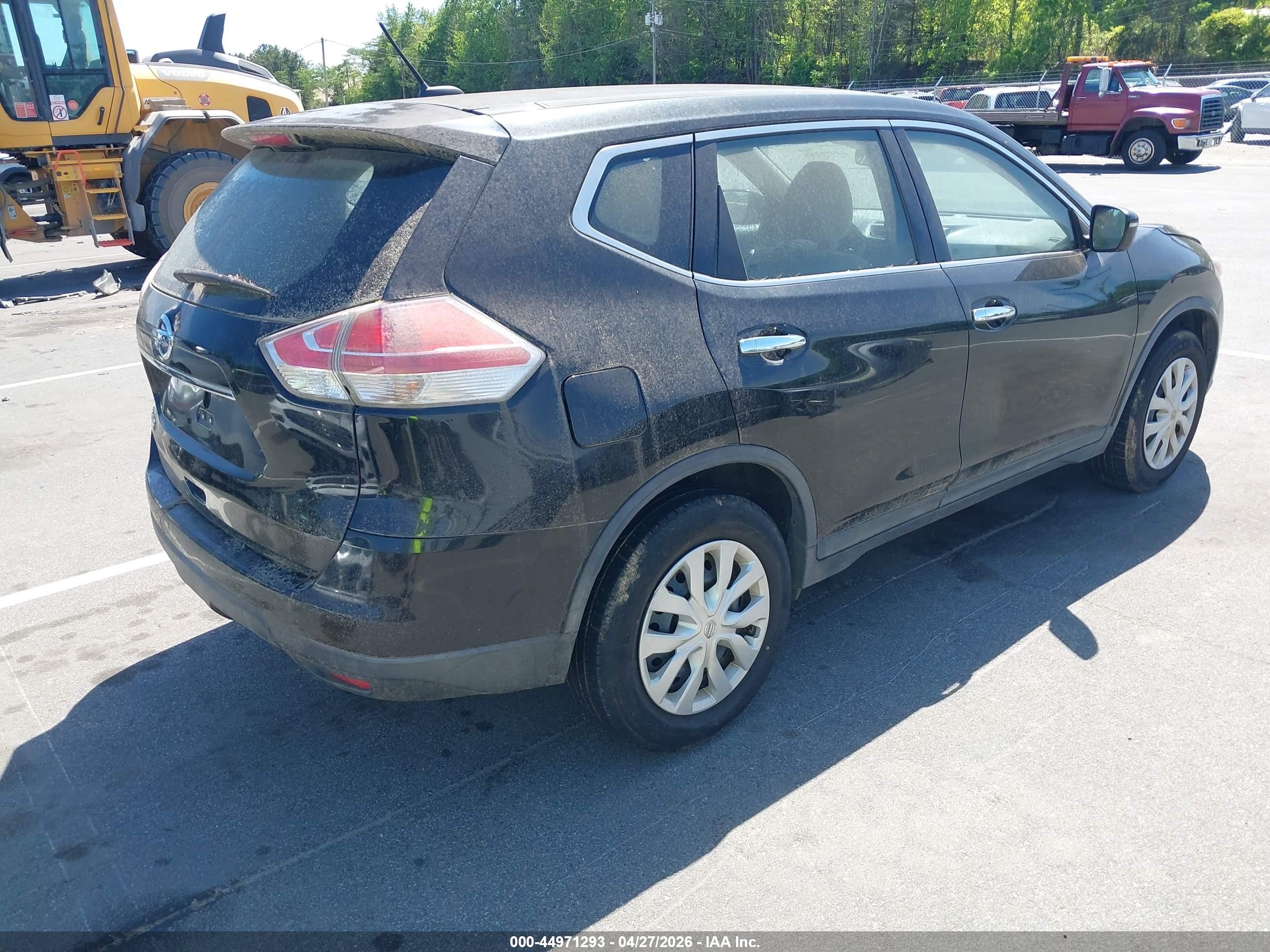 NISSAN ROGUE image 4