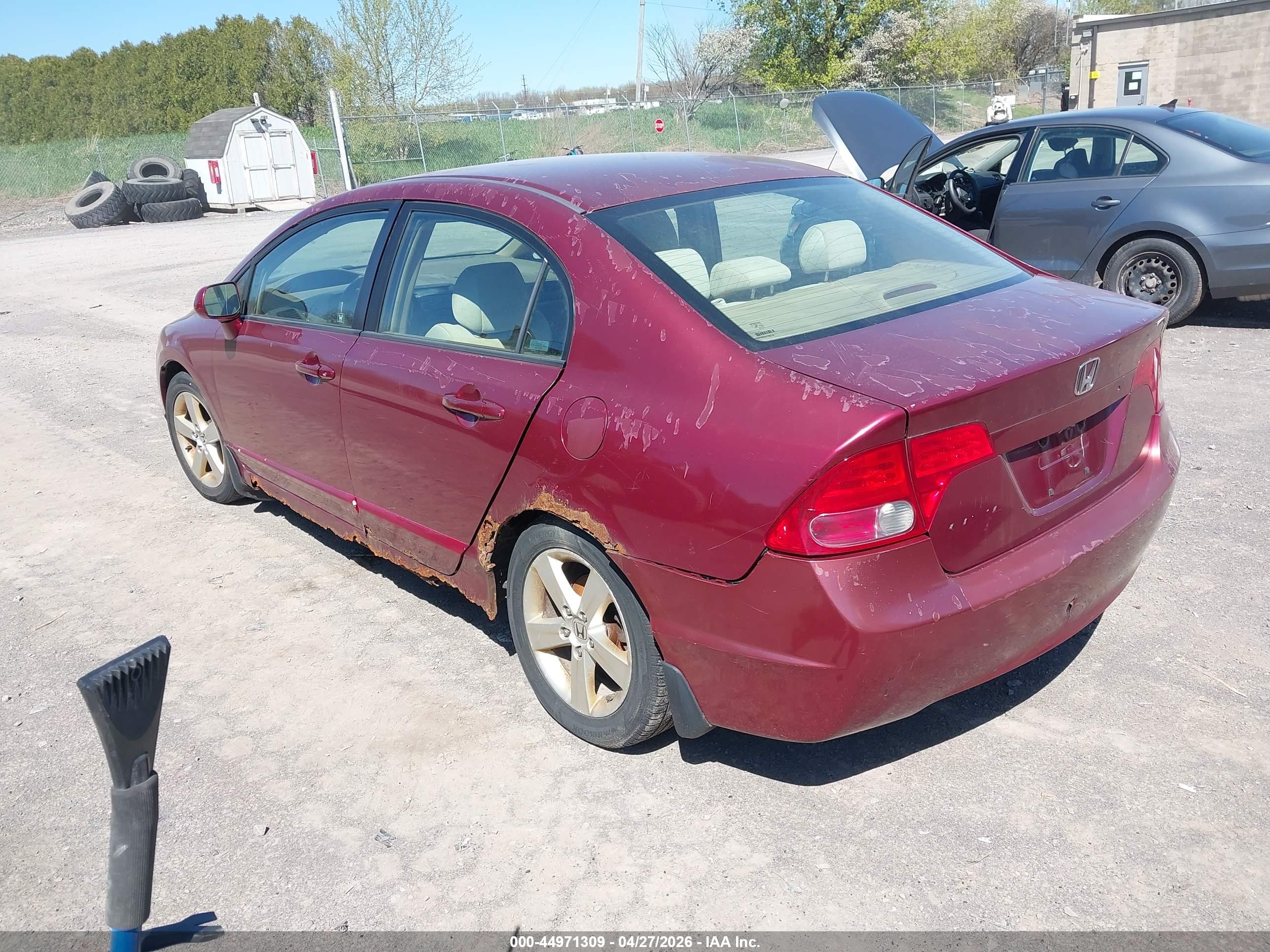 HONDA CIVIC image 3