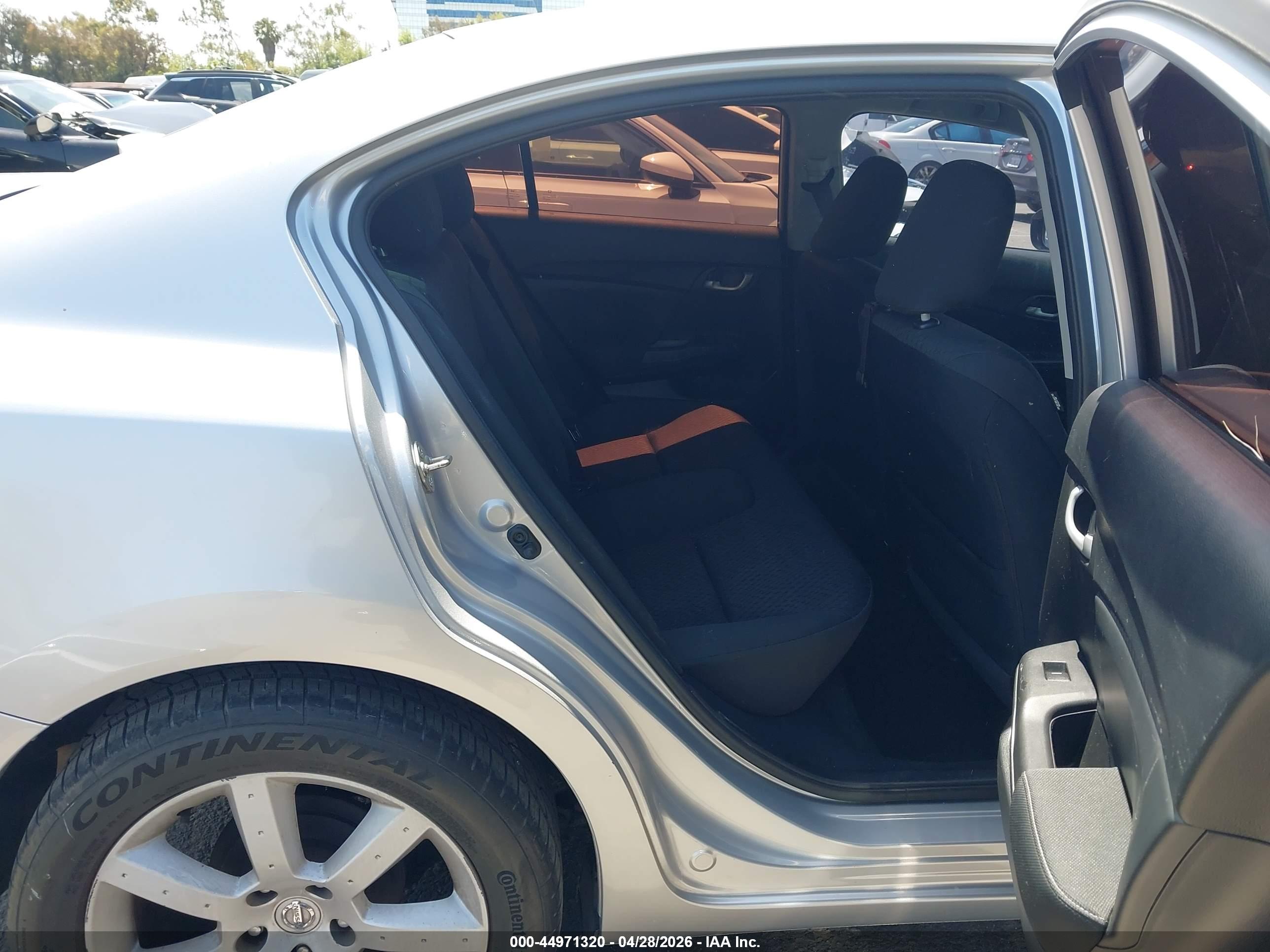 HONDA CIVIC image 8