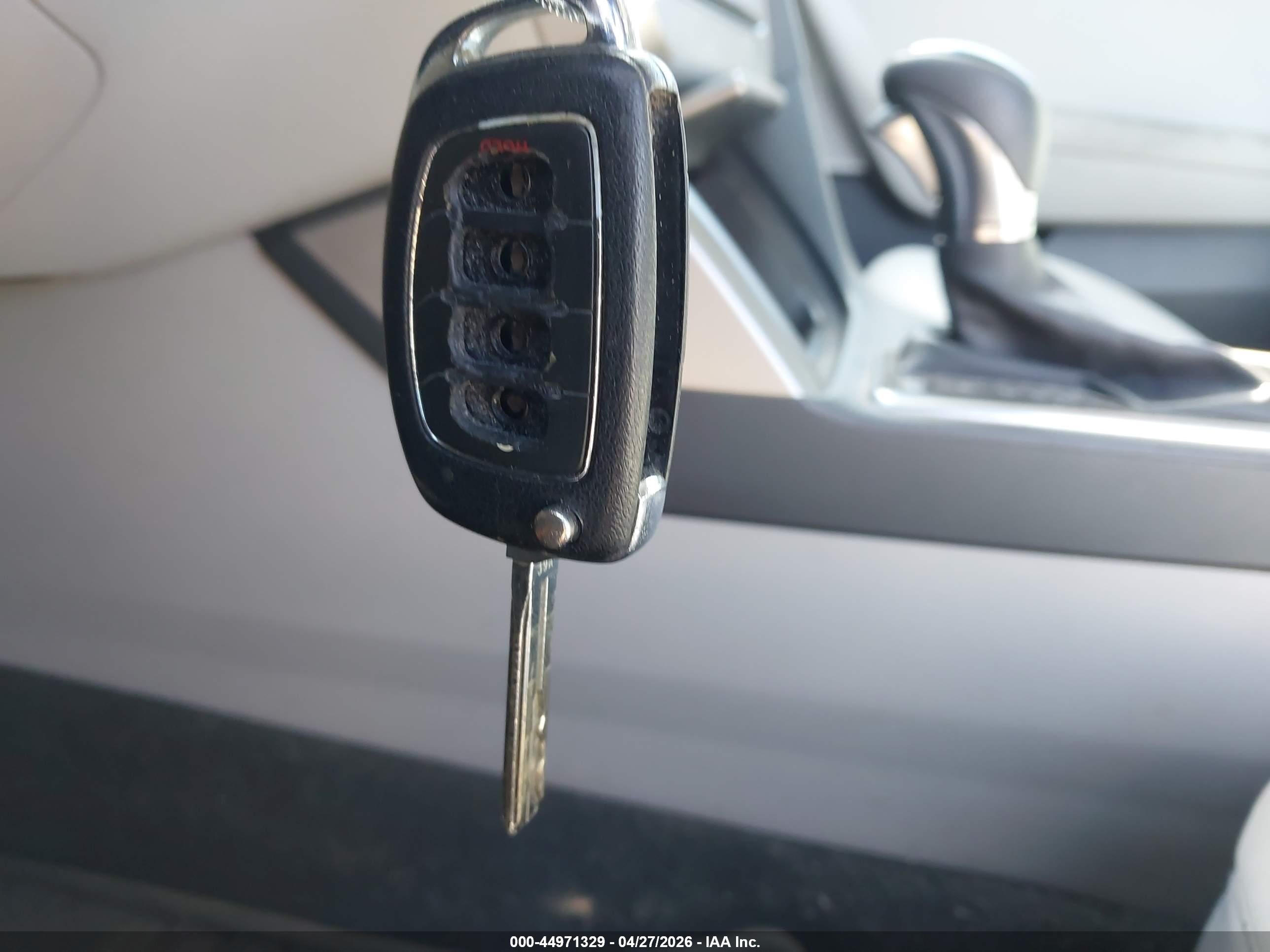 HYUNDAI SONATA image 11