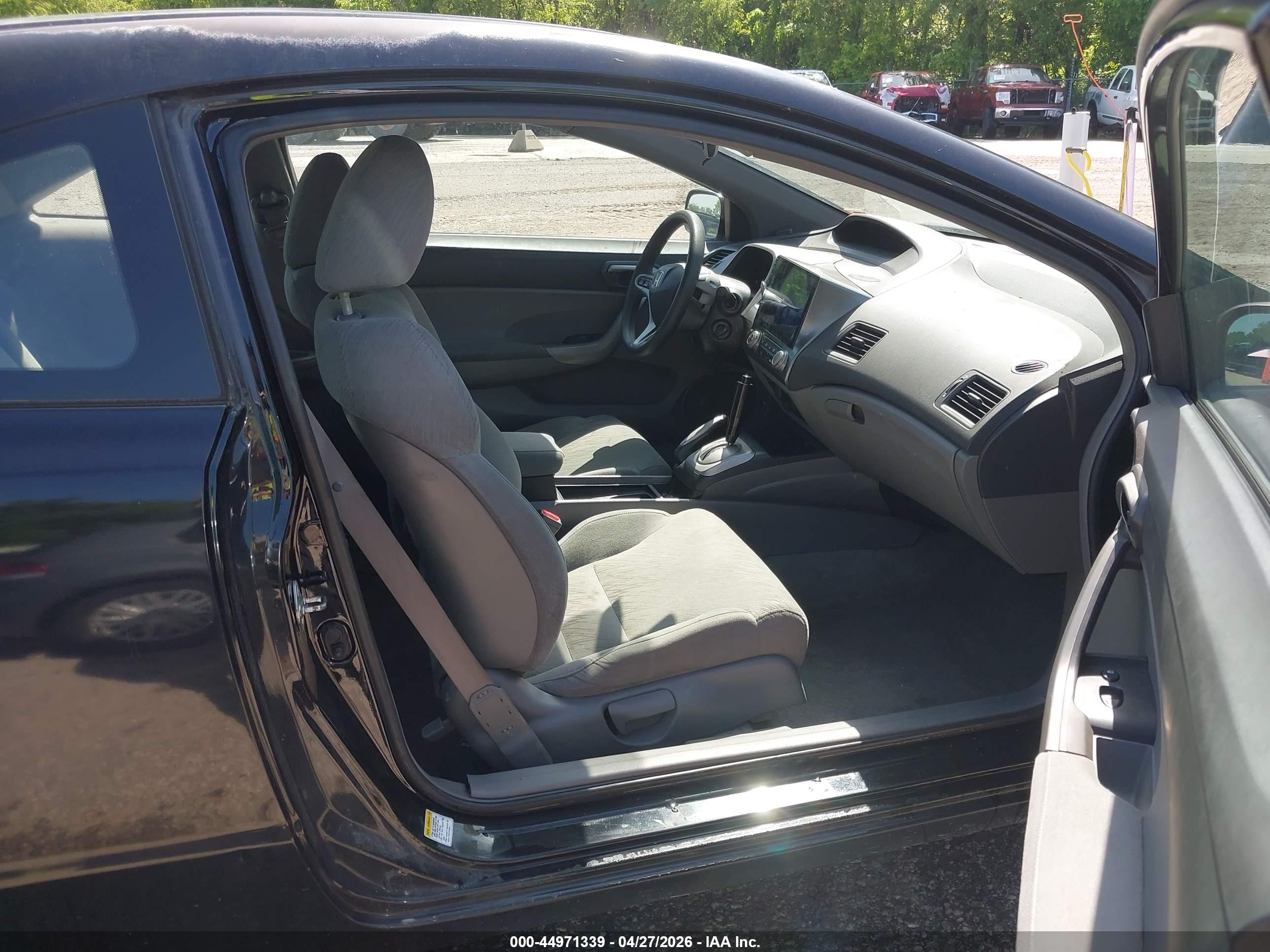 HONDA CIVIC image 5