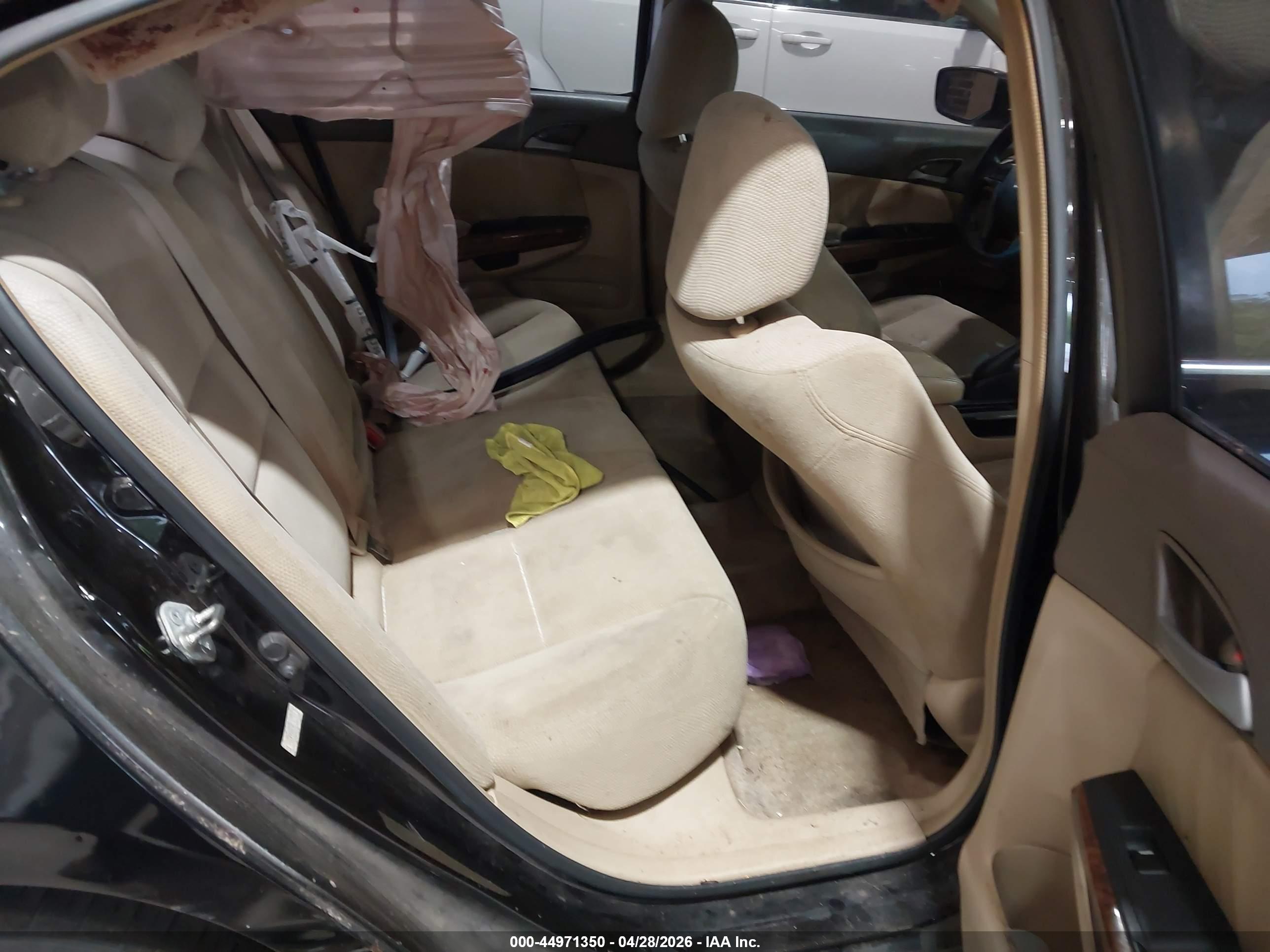 HONDA ACCORD image 8