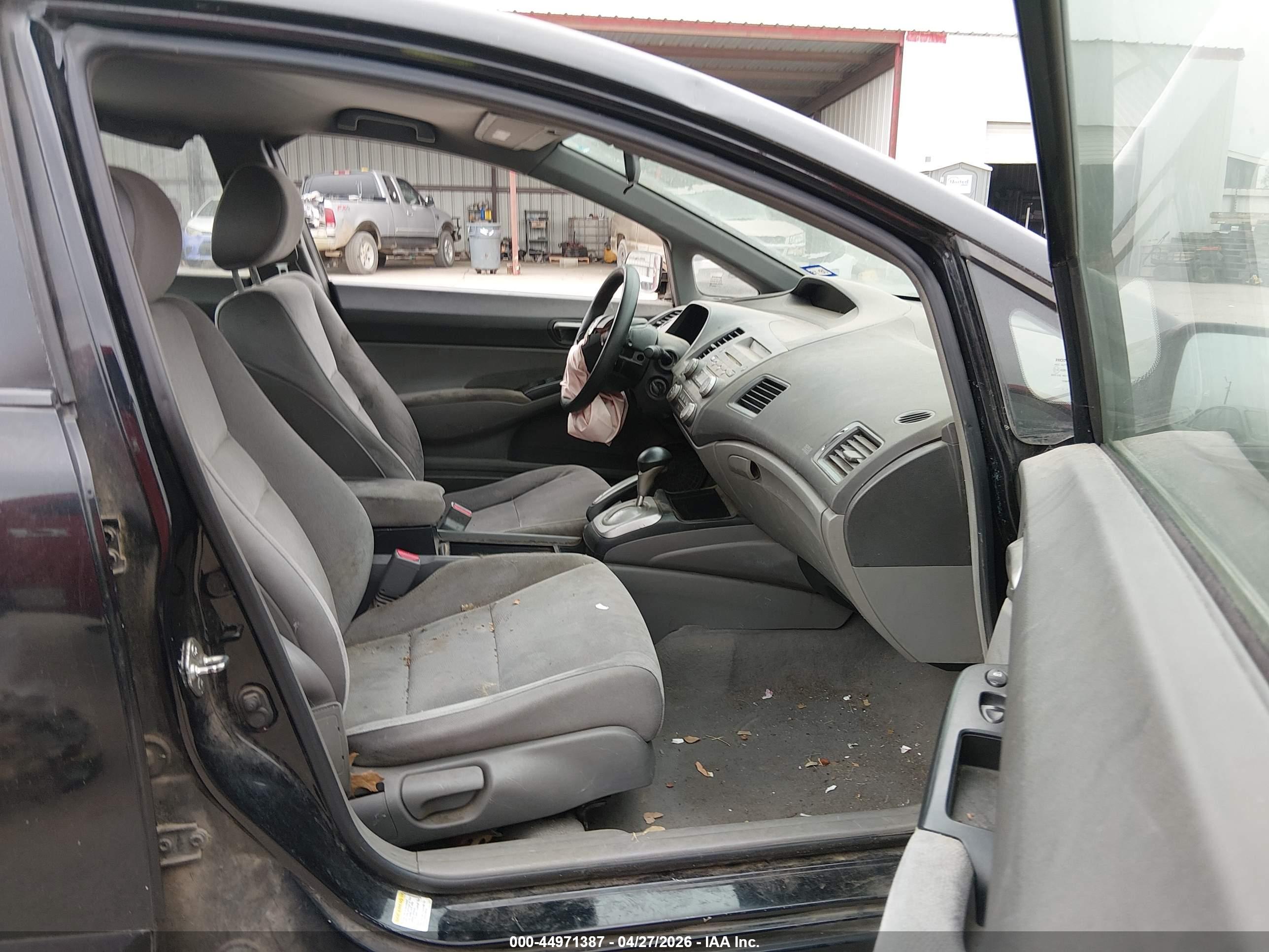 HONDA CIVIC image 5