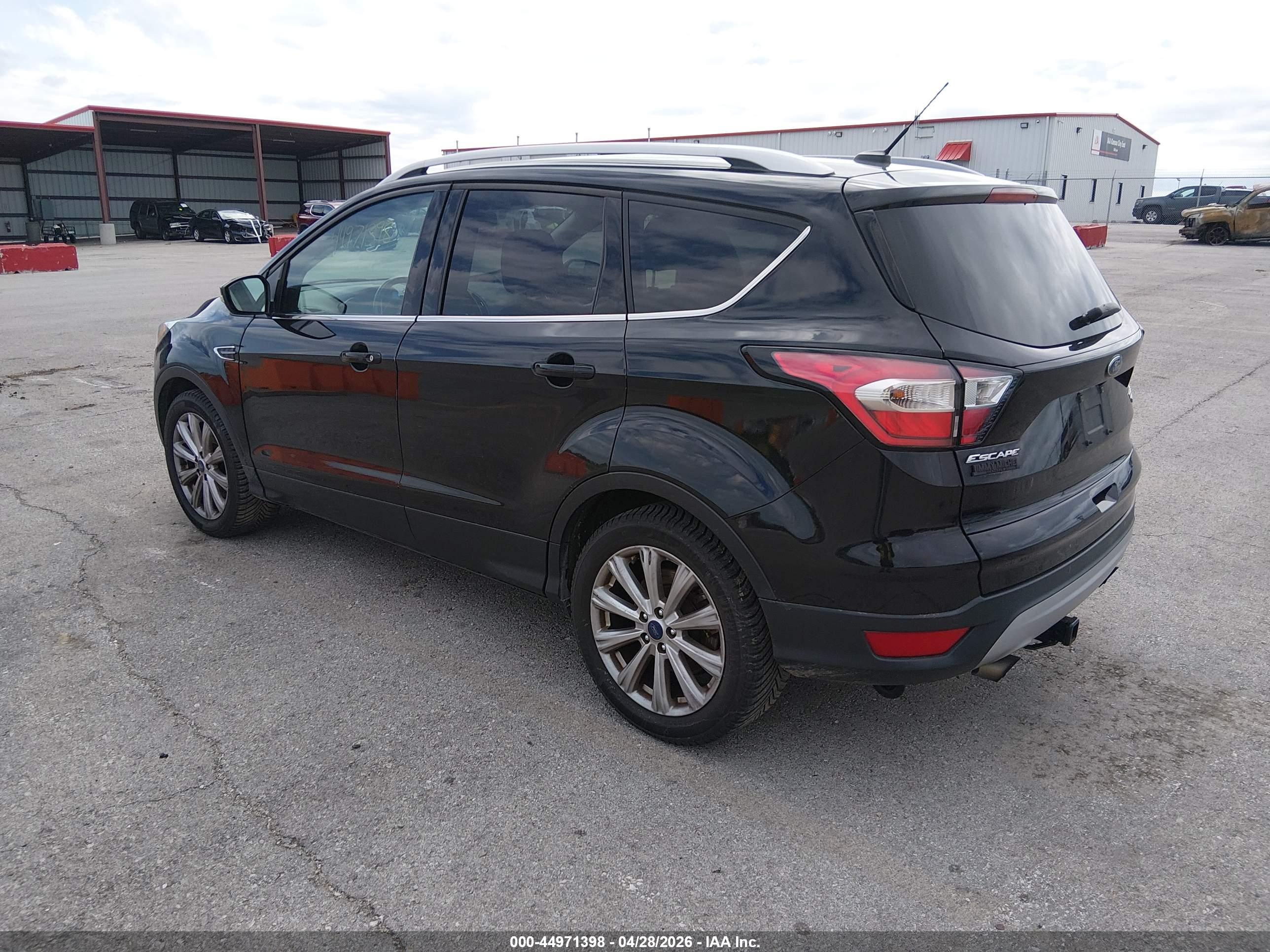 FORD ESCAPE image 3