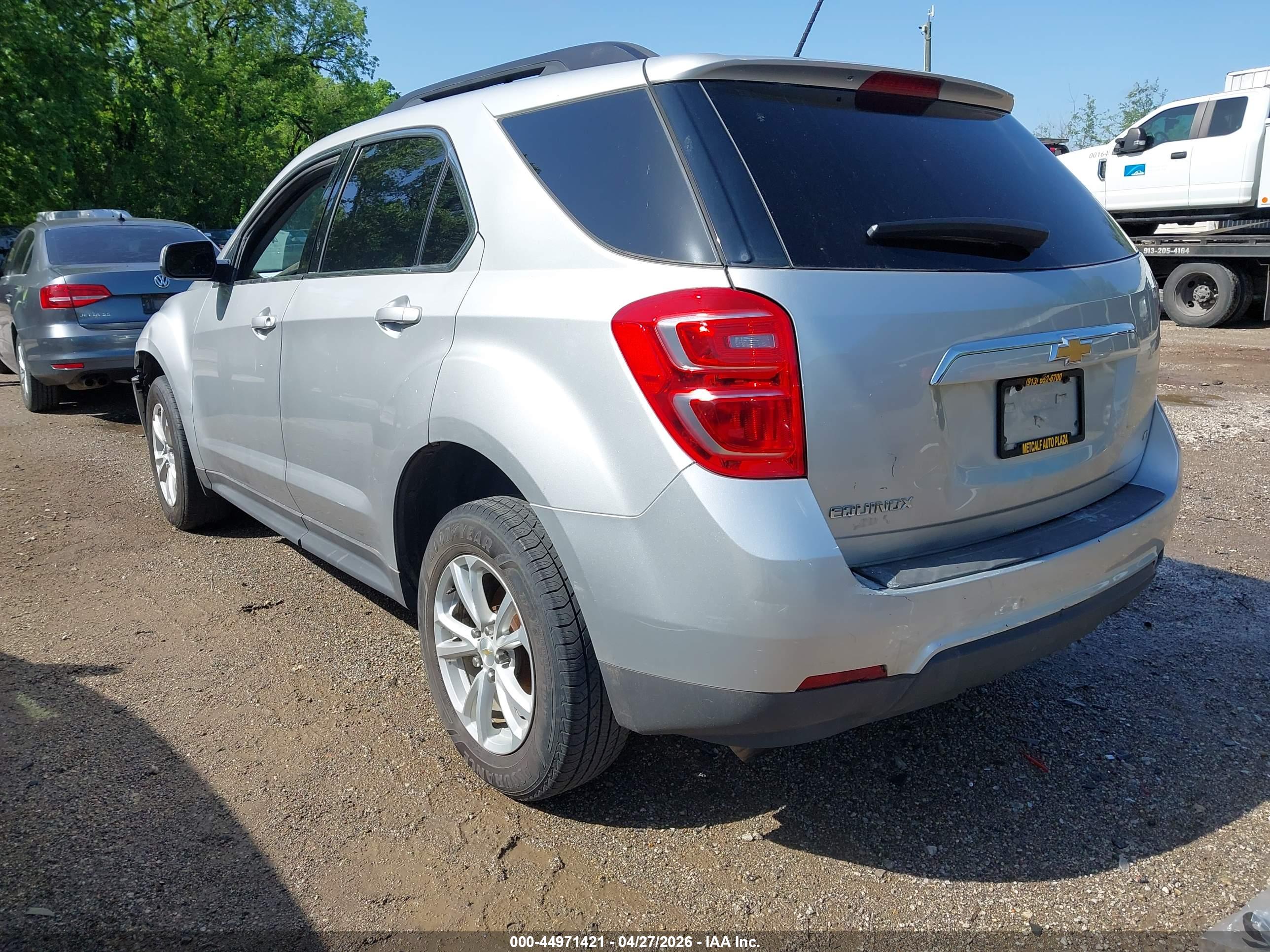 CHEVROLET EQUINOX image 3