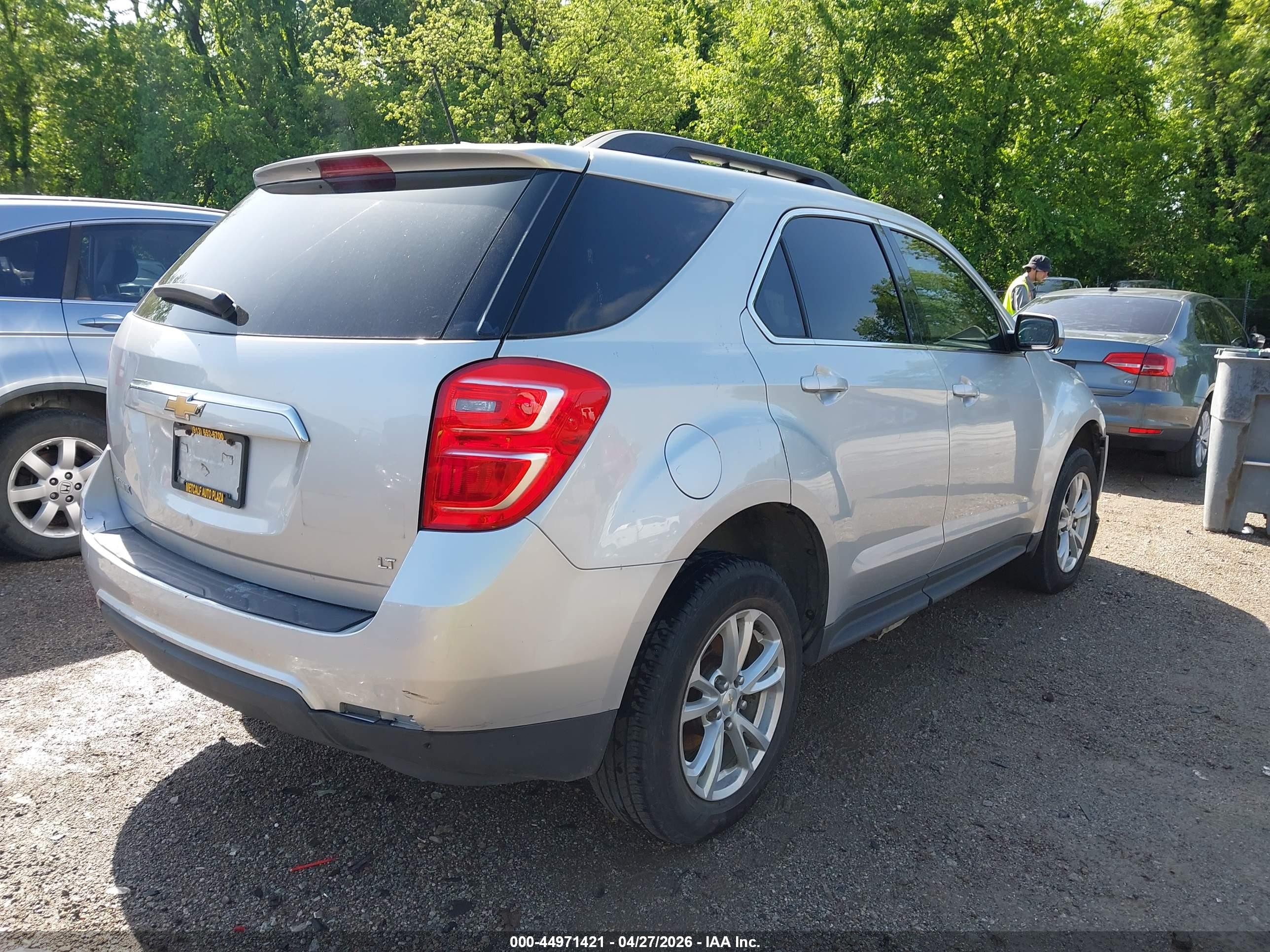 CHEVROLET EQUINOX image 4