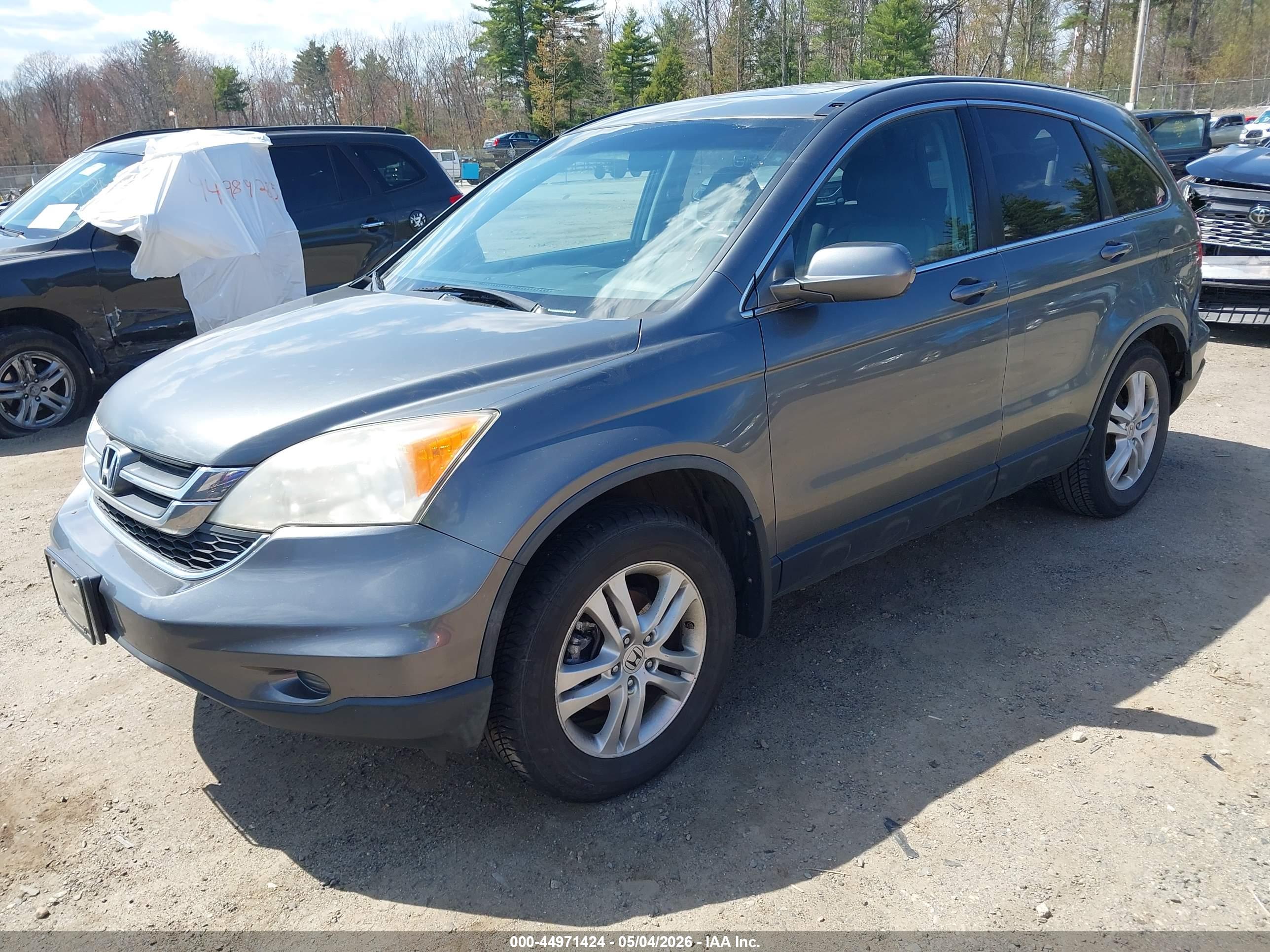 HONDA CR-V image 2
