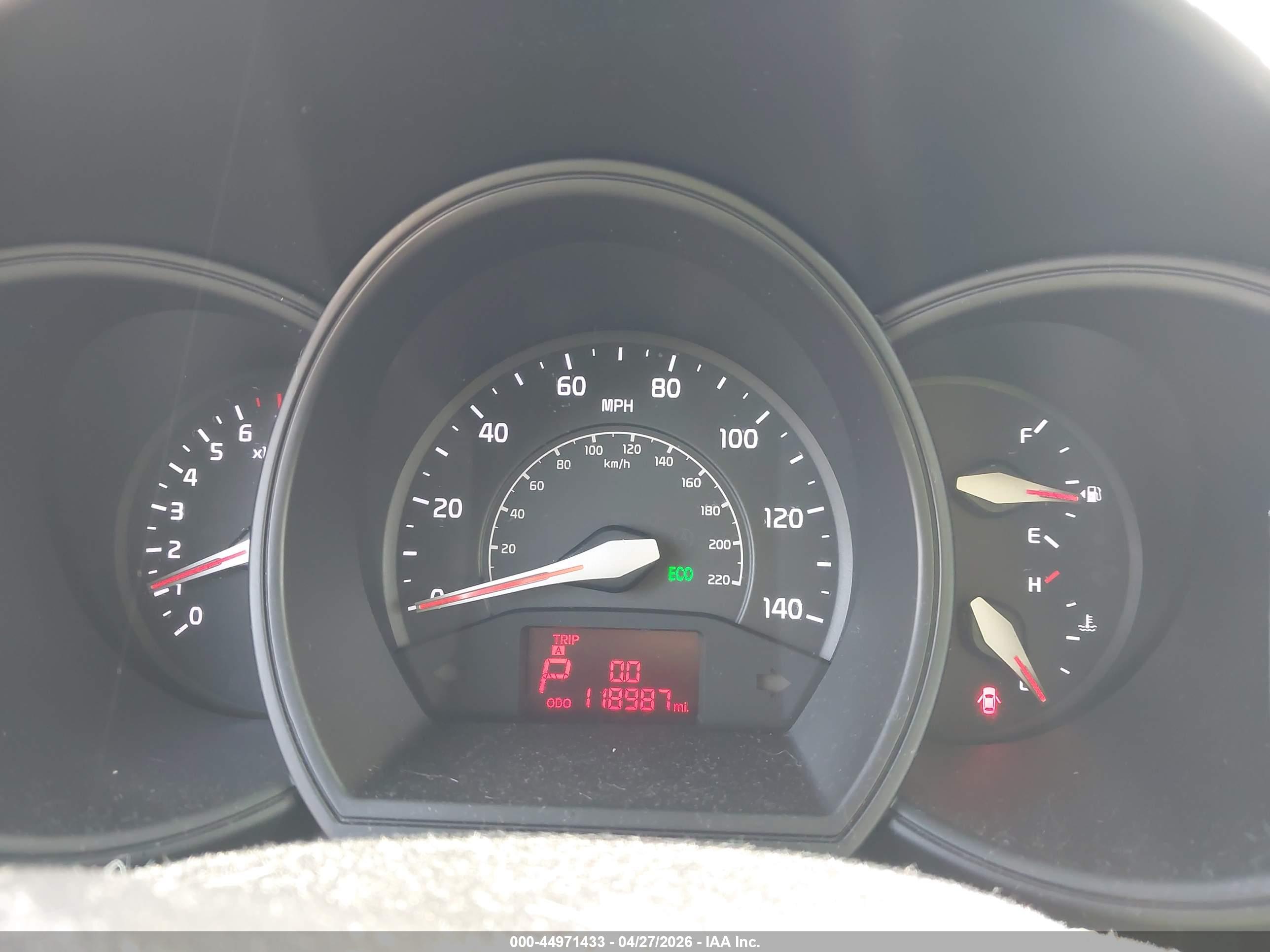 KIA RIO image 7