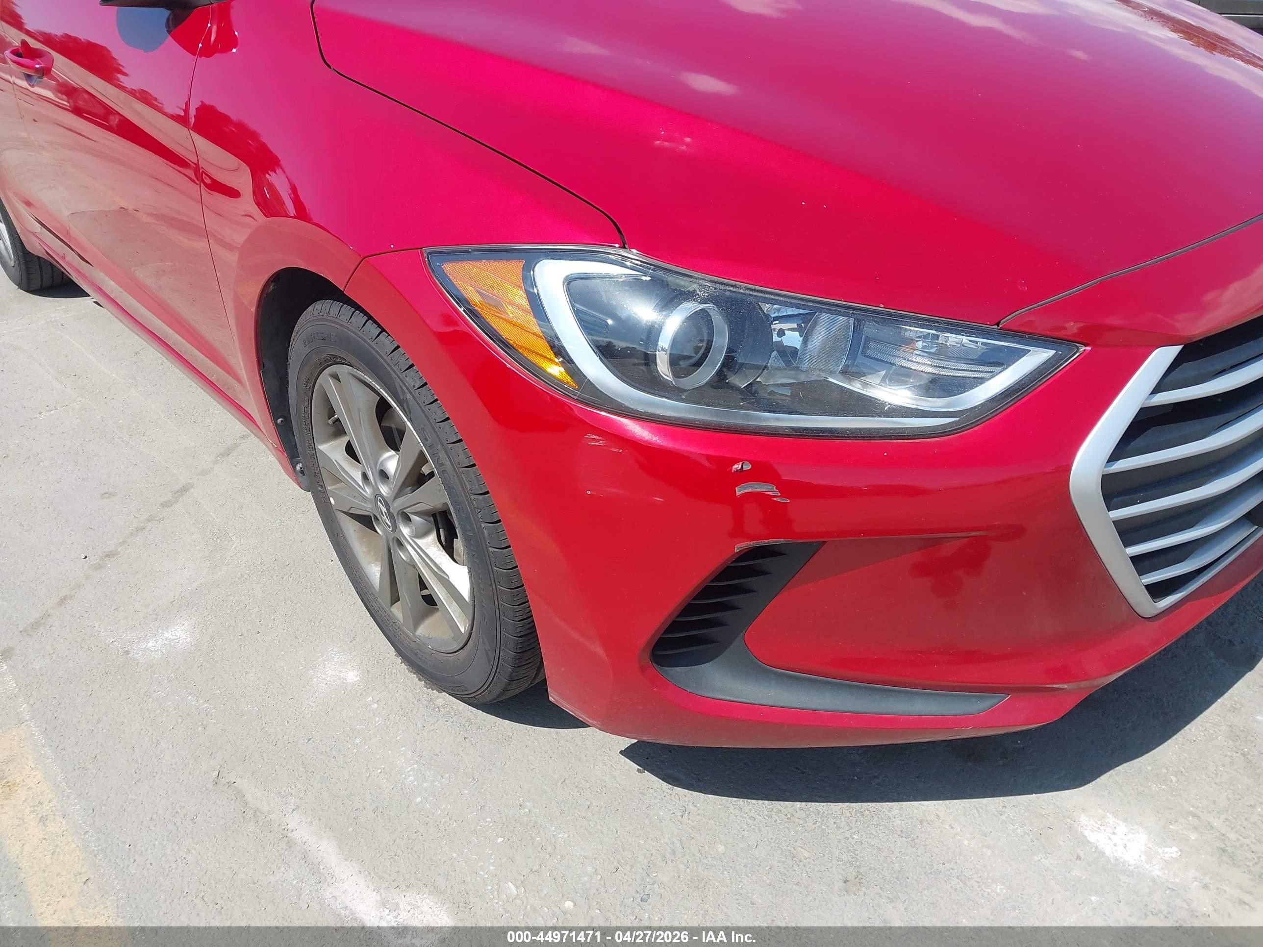 HYUNDAI ELANTRA image 6