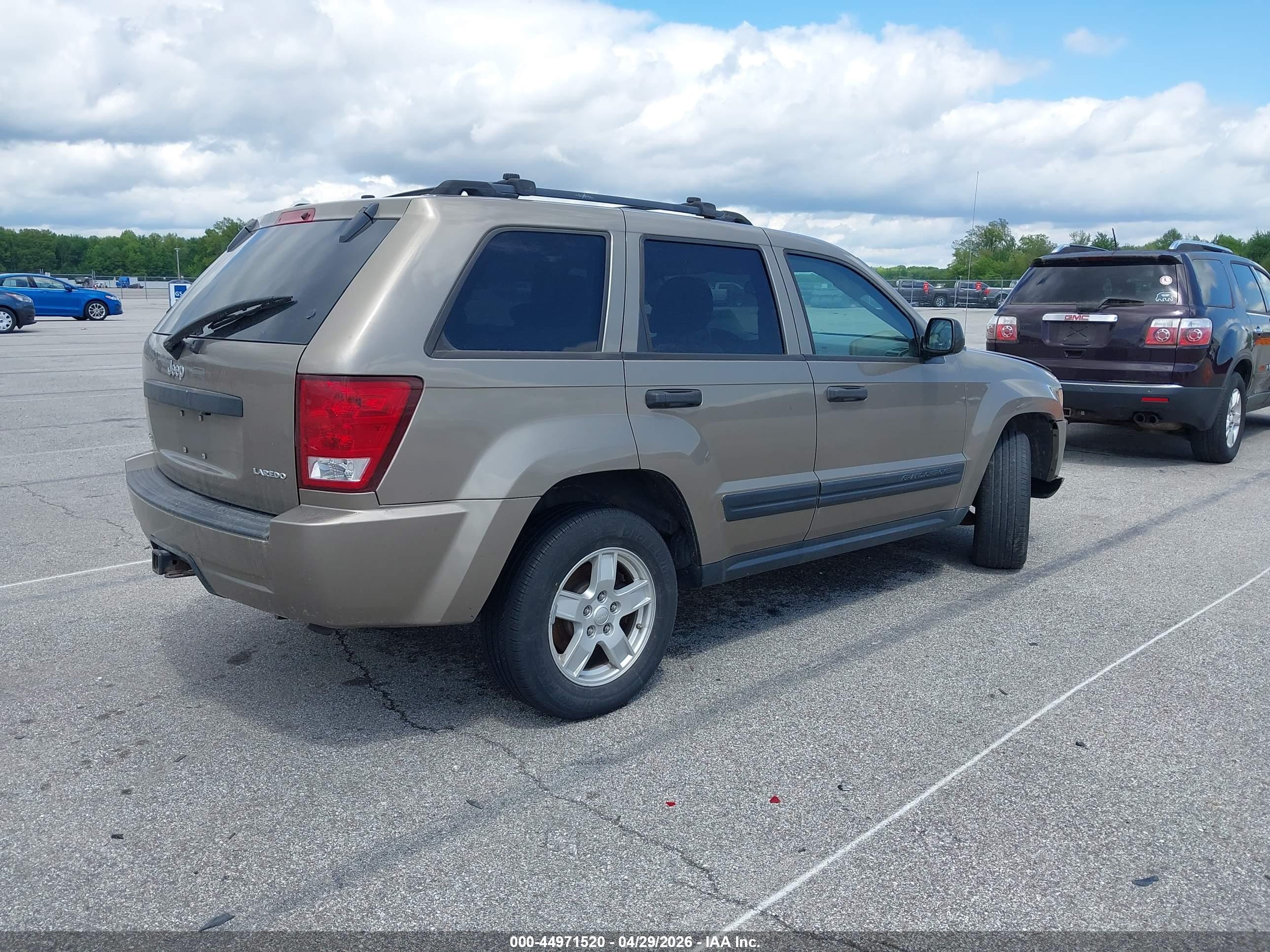 JEEP GRAND image 4