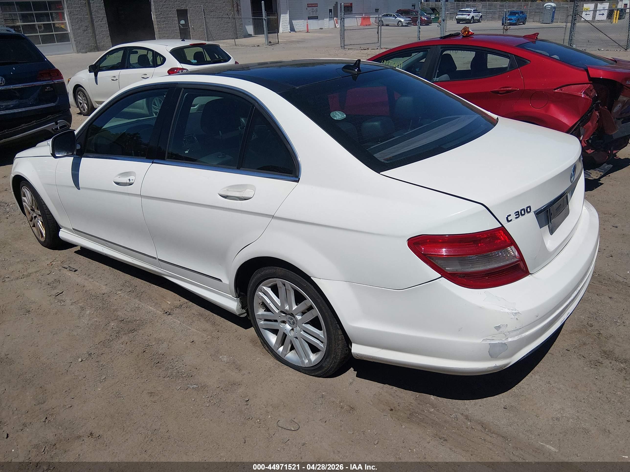 MERCEDES-BENZ C image 3