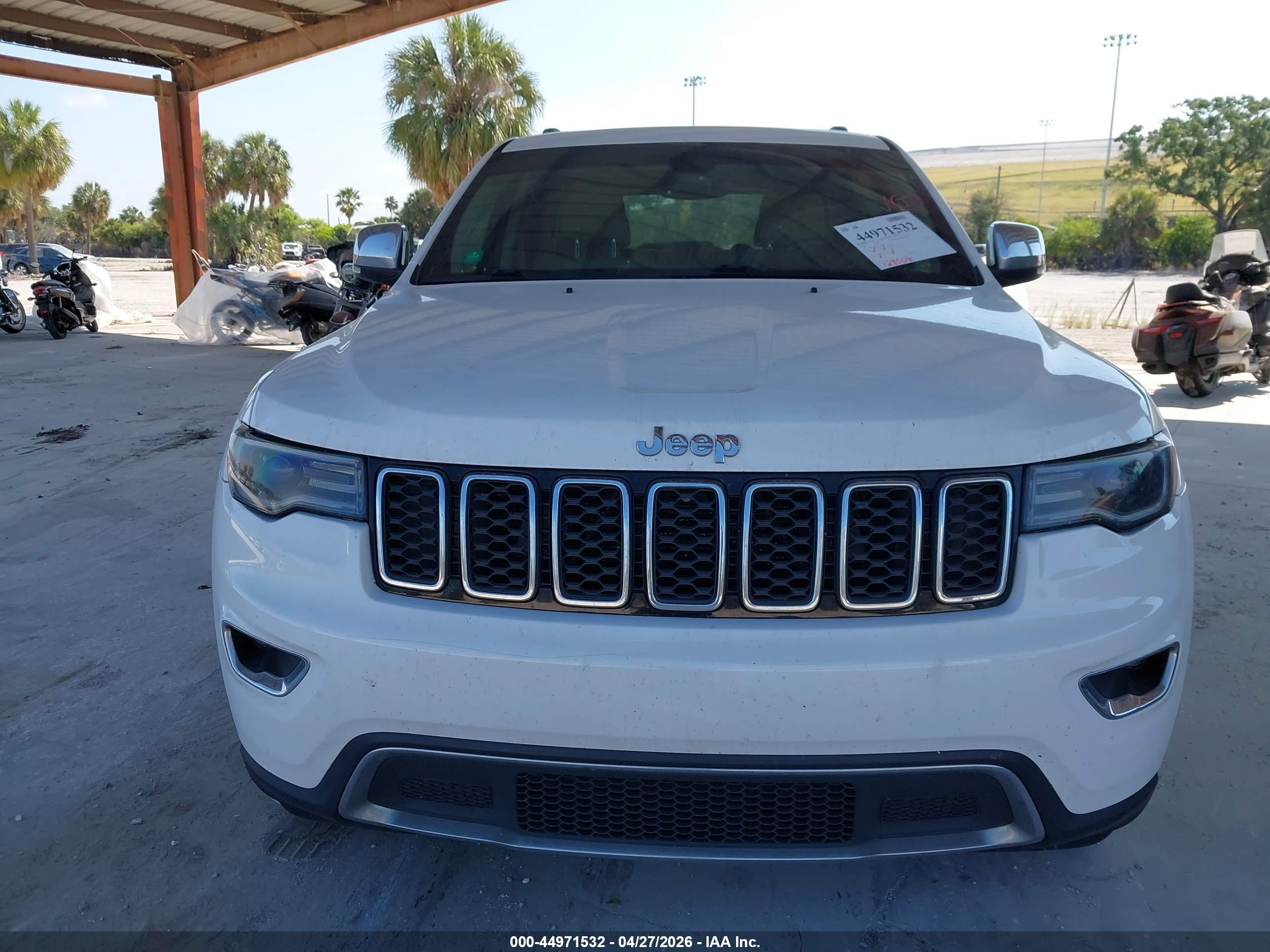 JEEP GRAND image 6