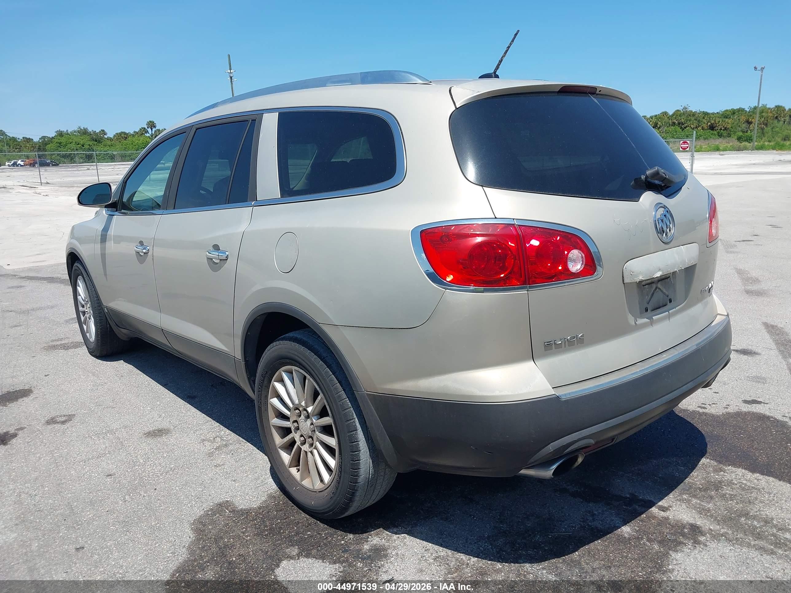 BUICK ENCLAVE image 3