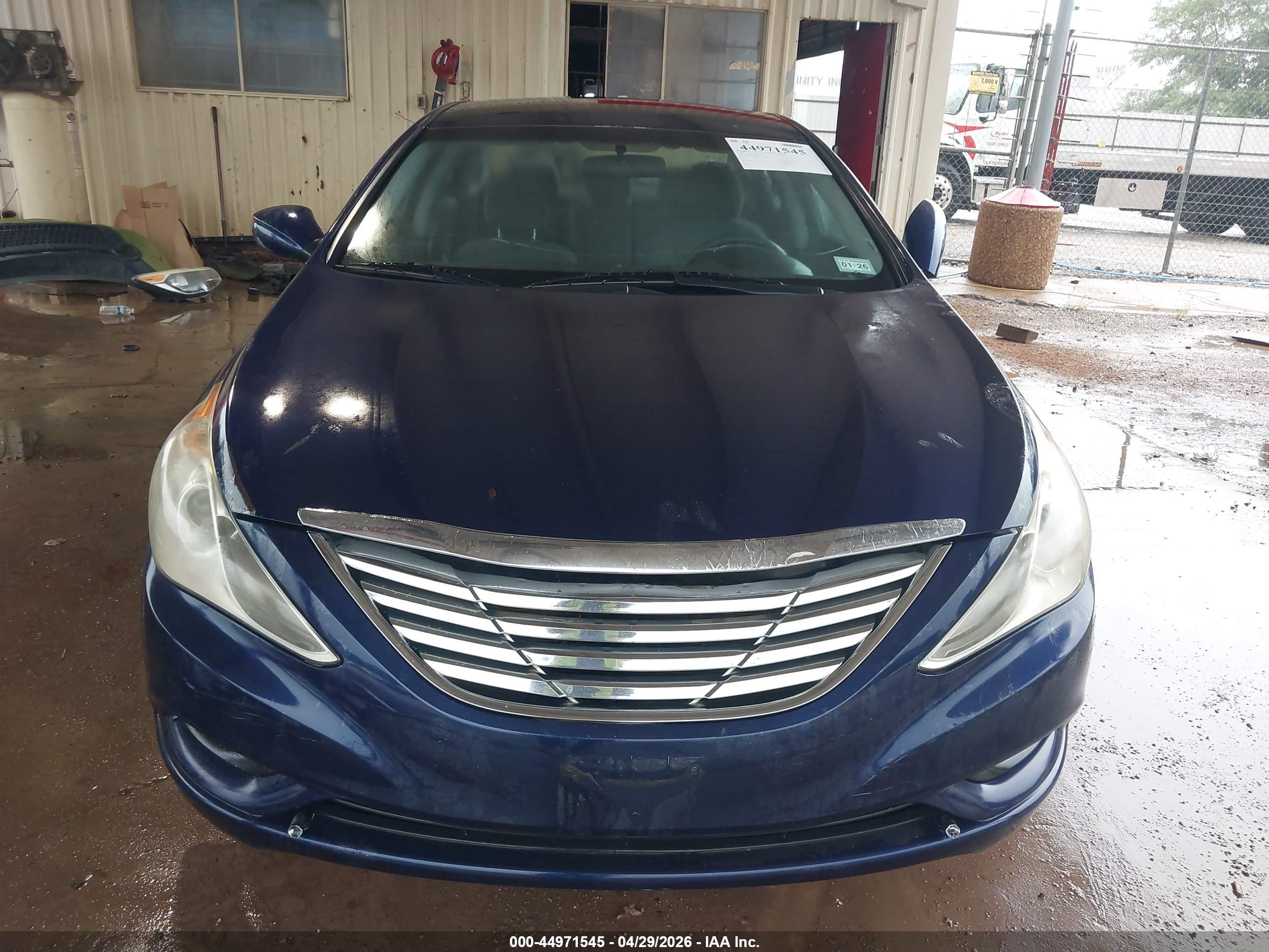 HYUNDAI SONATA image 6