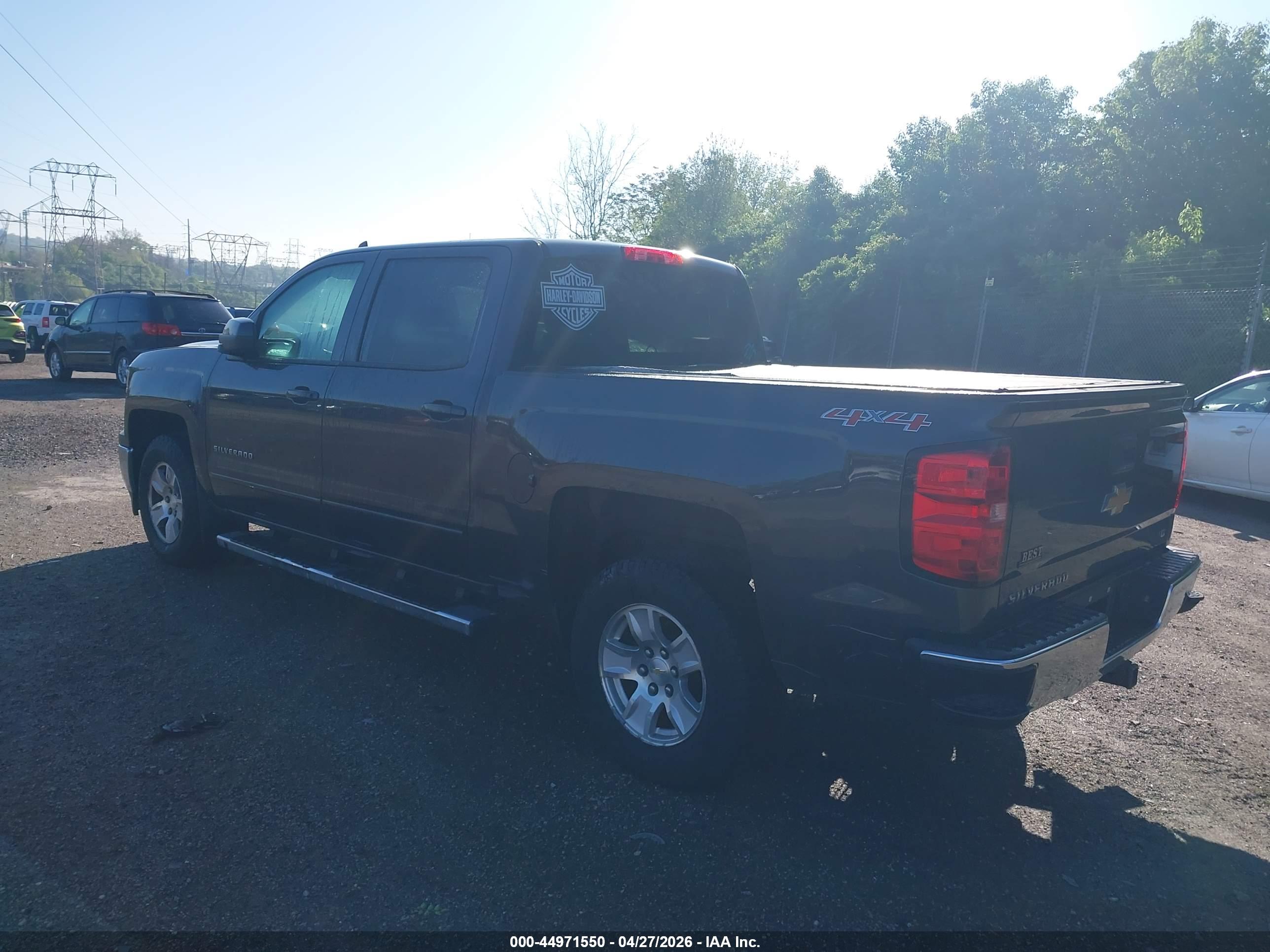 CHEVROLET SILVERADO image 3
