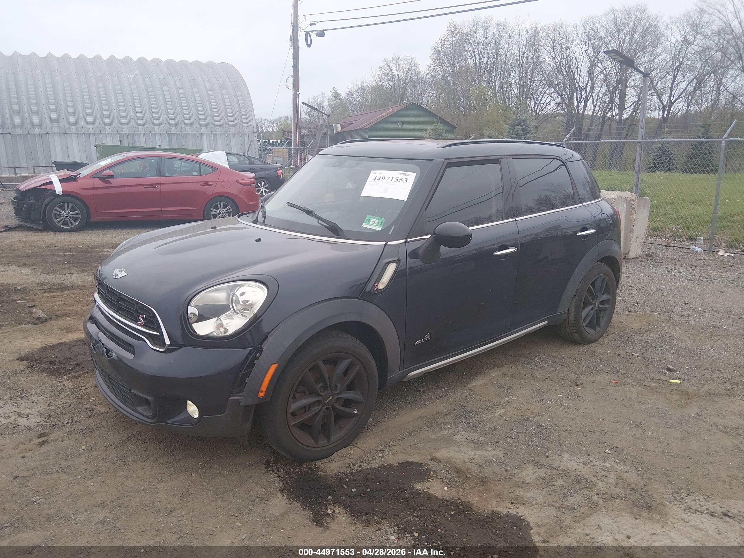 MINI COUNTRYMAN image 2