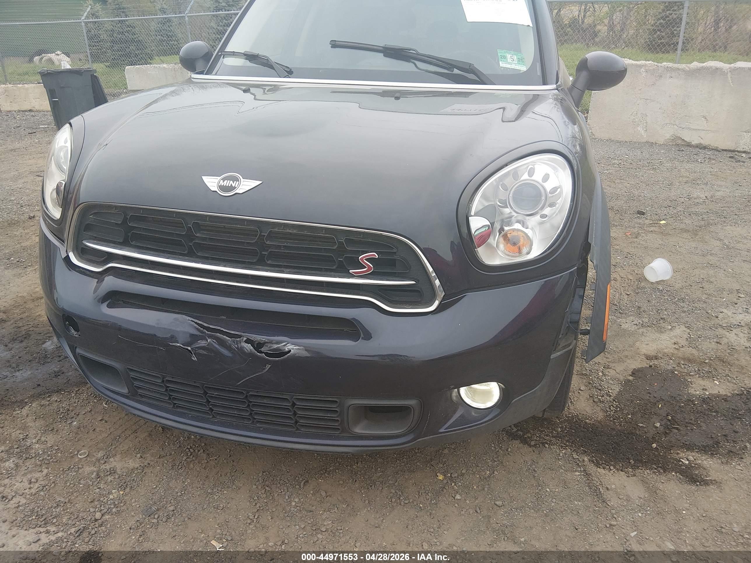 MINI COUNTRYMAN image 6