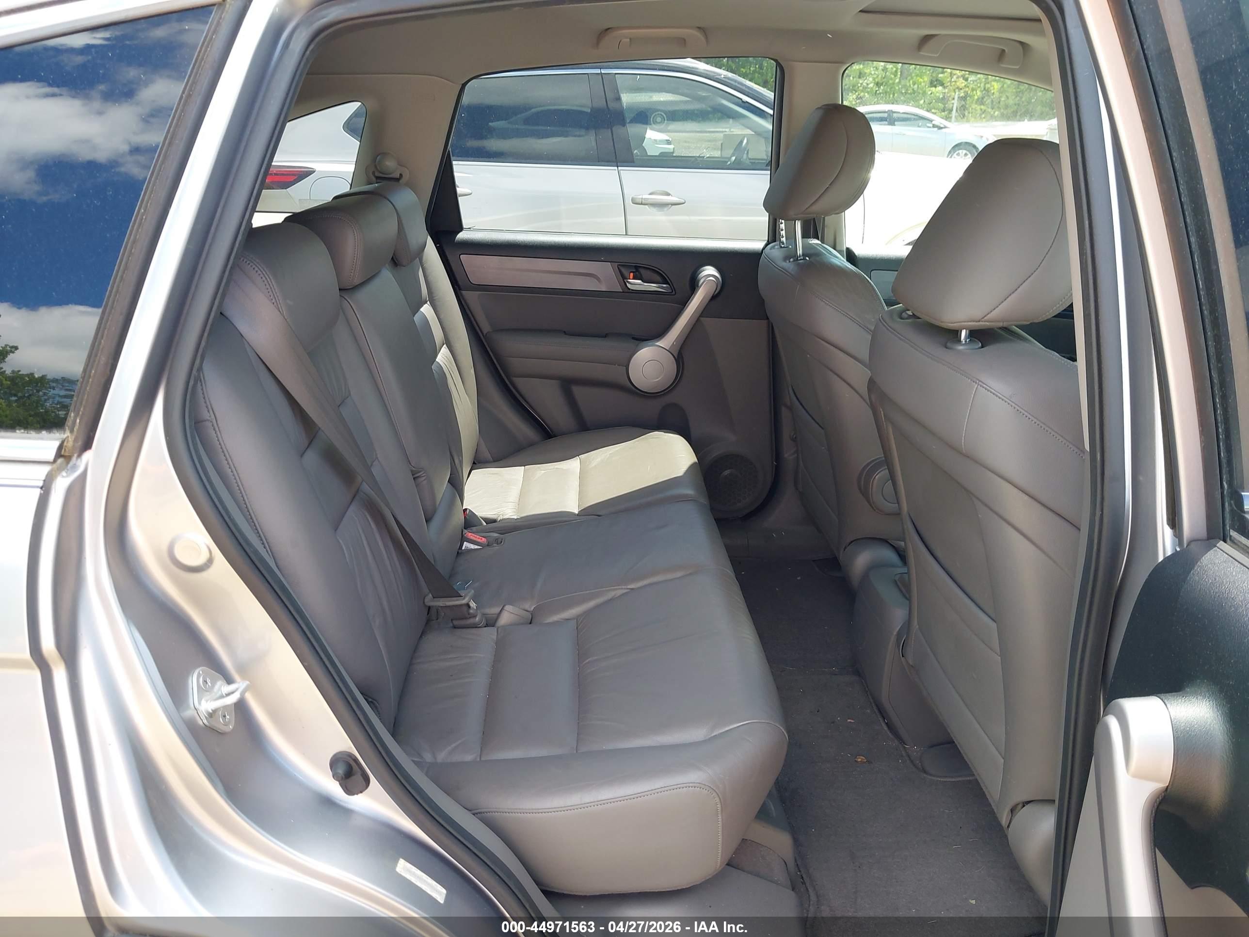 HONDA CR-V image 8