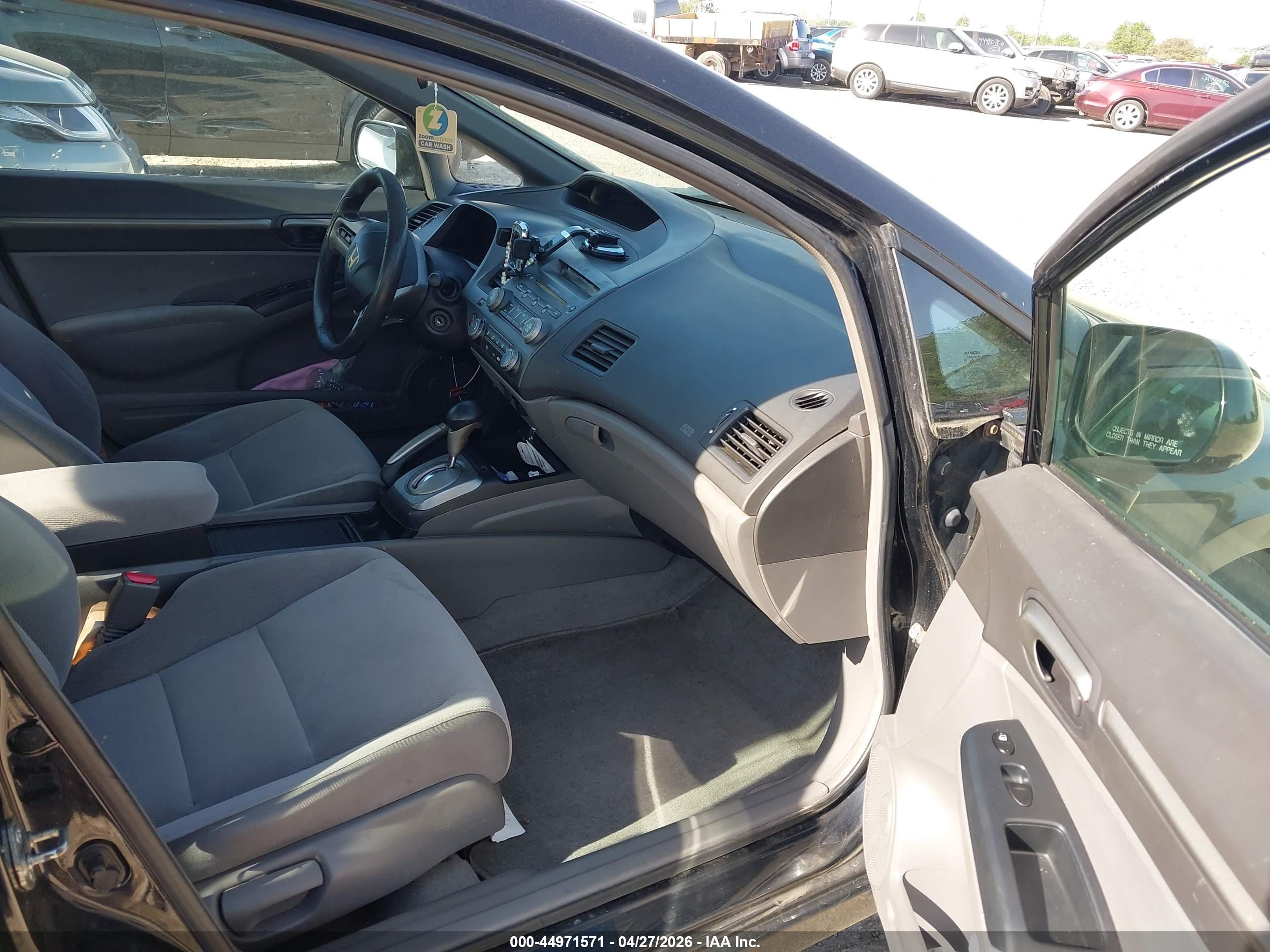 HONDA CIVIC image 5