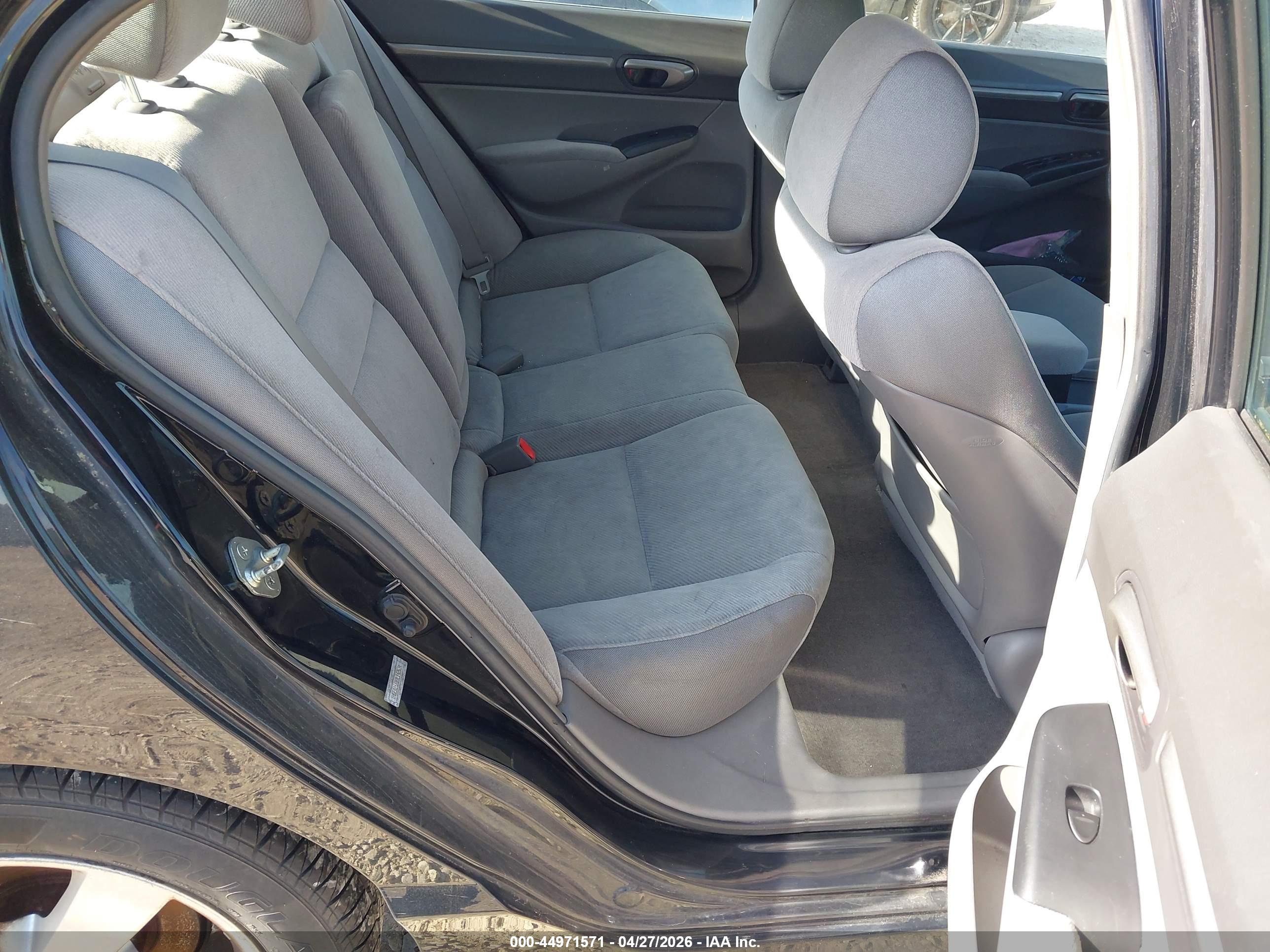 HONDA CIVIC image 8