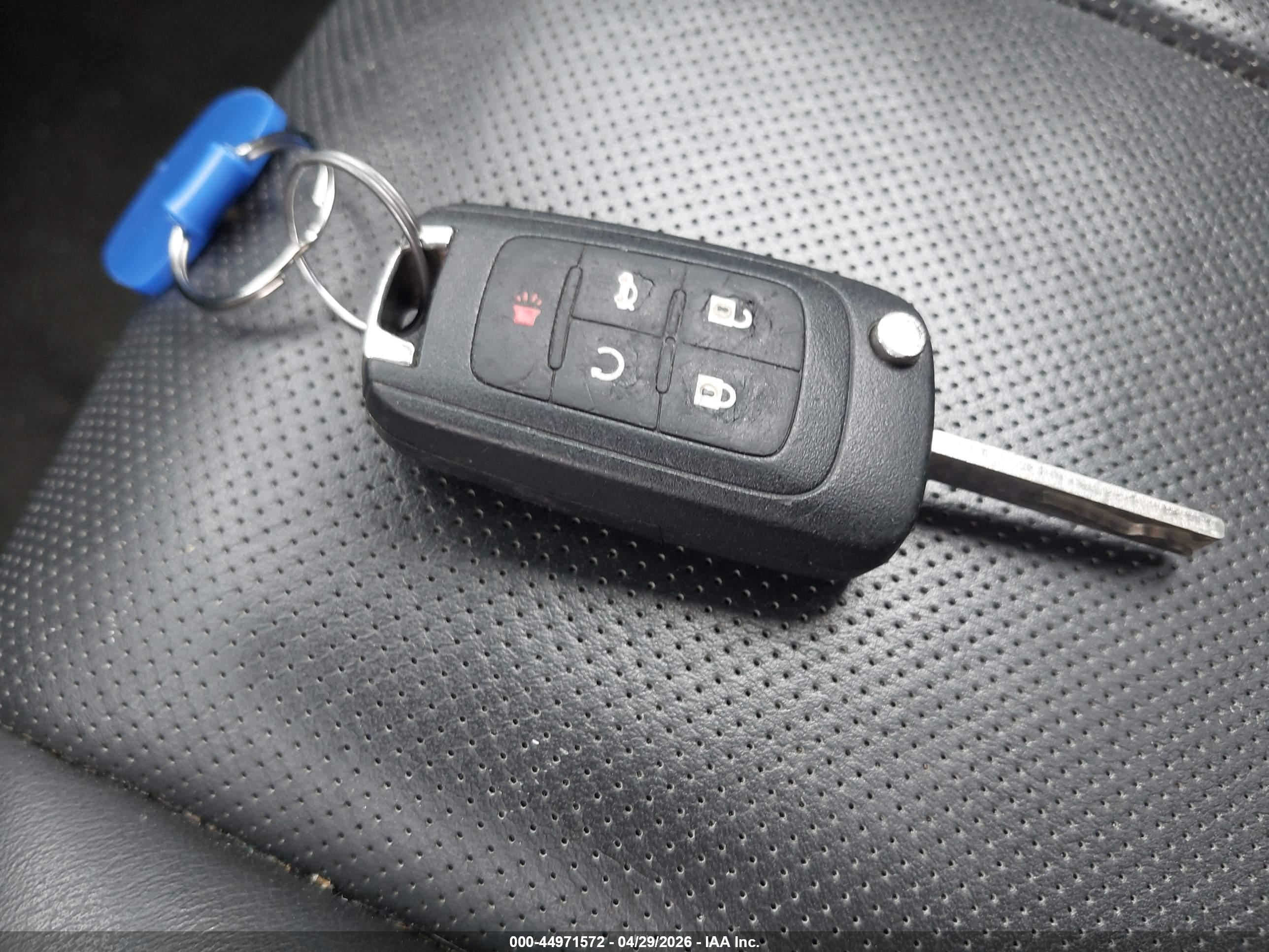CHEVROLET EQUINOX image 11