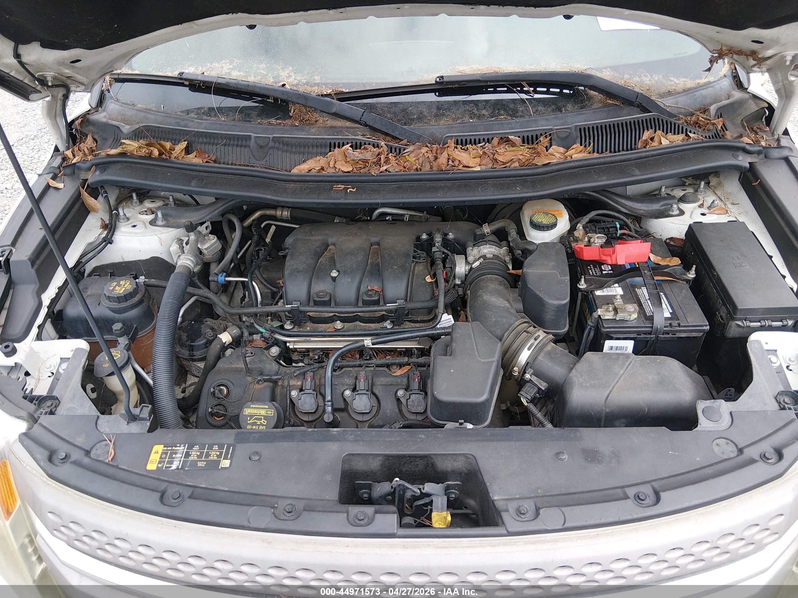 FORD EXPLORER image 10