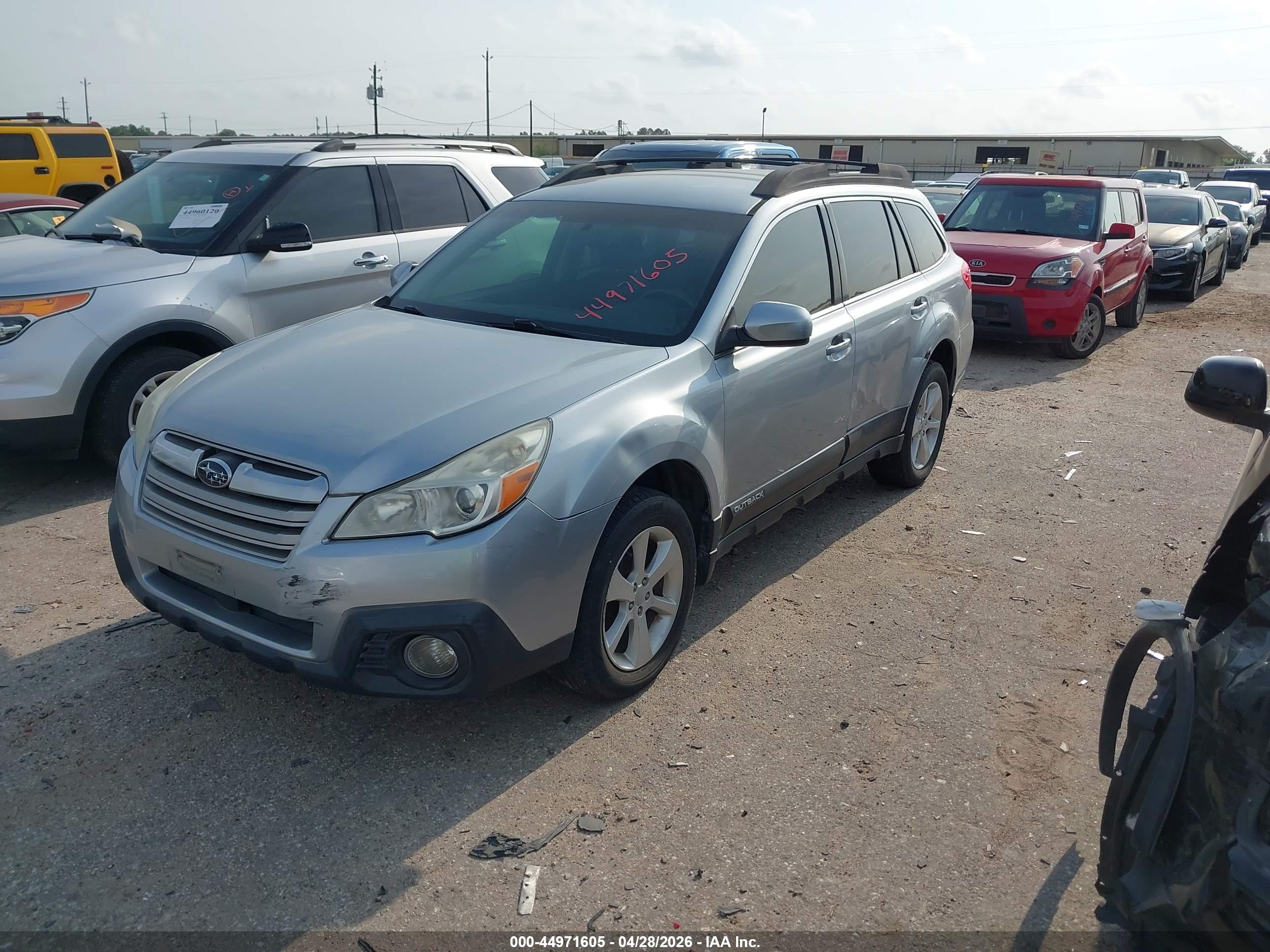 SUBARU OUTBACK image 2