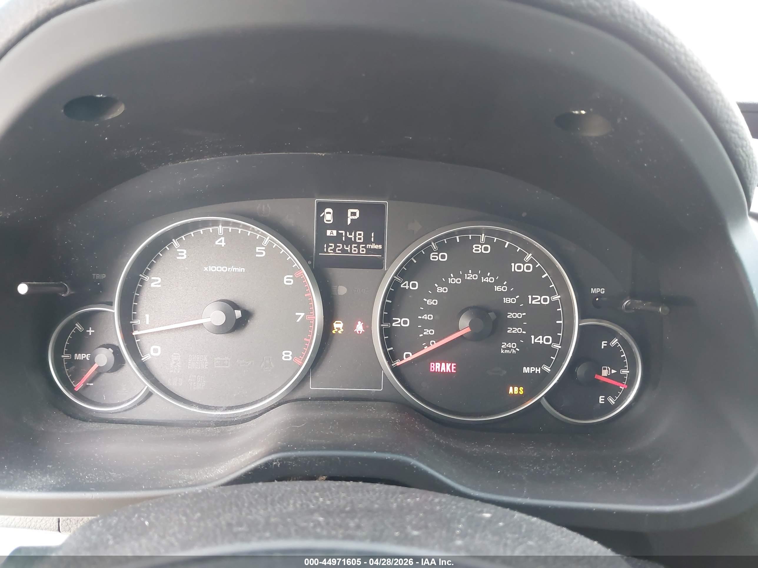 SUBARU OUTBACK image 7