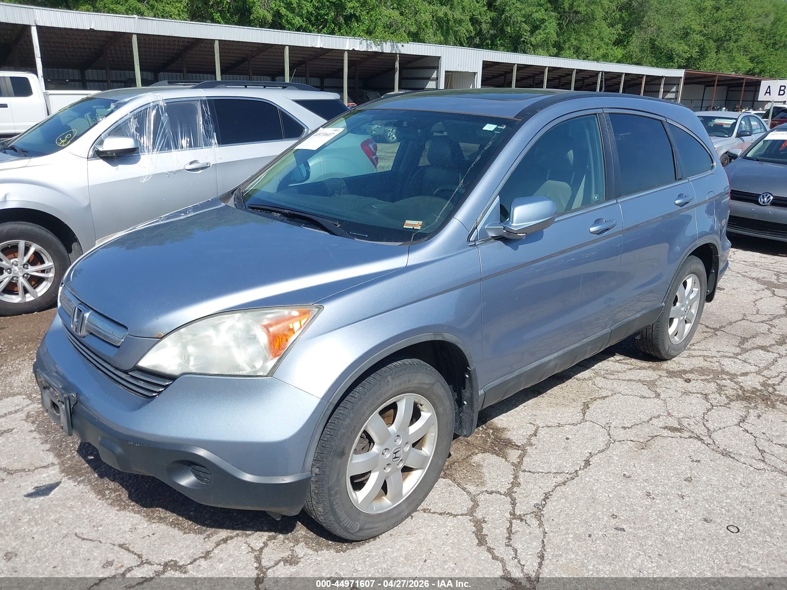 HONDA CR-V image 2