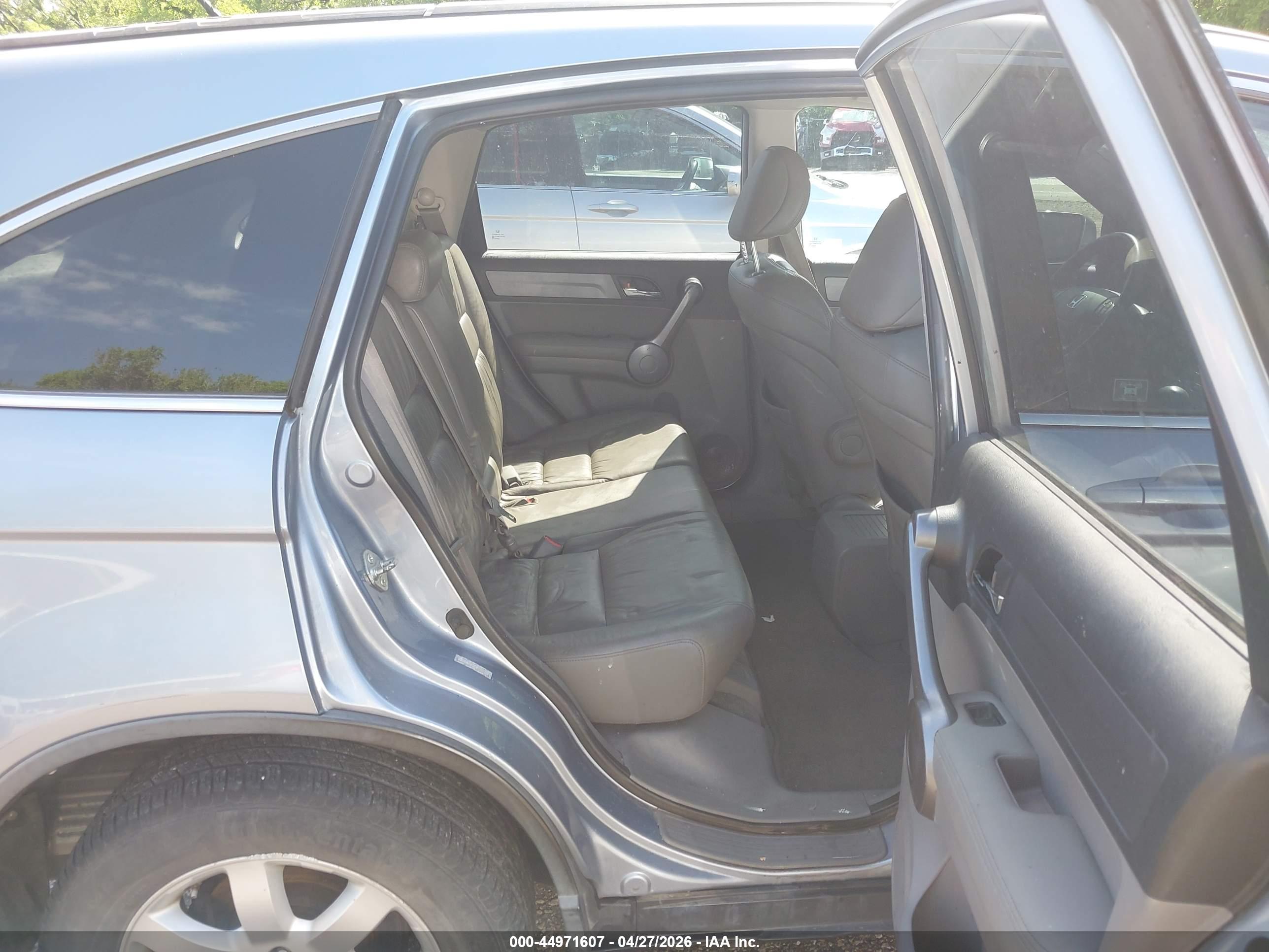 HONDA CR-V image 8