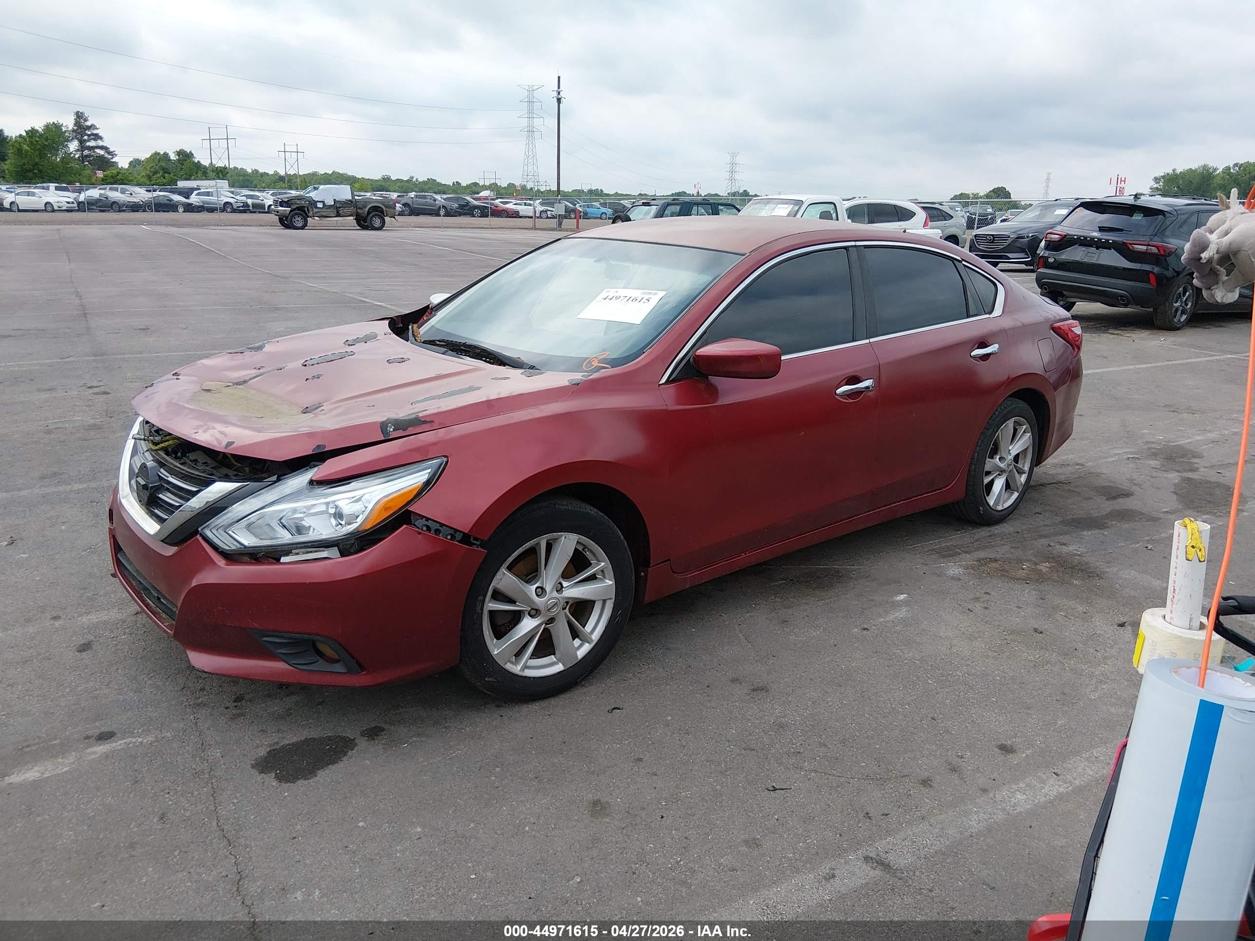 NISSAN ALTIMA image 2