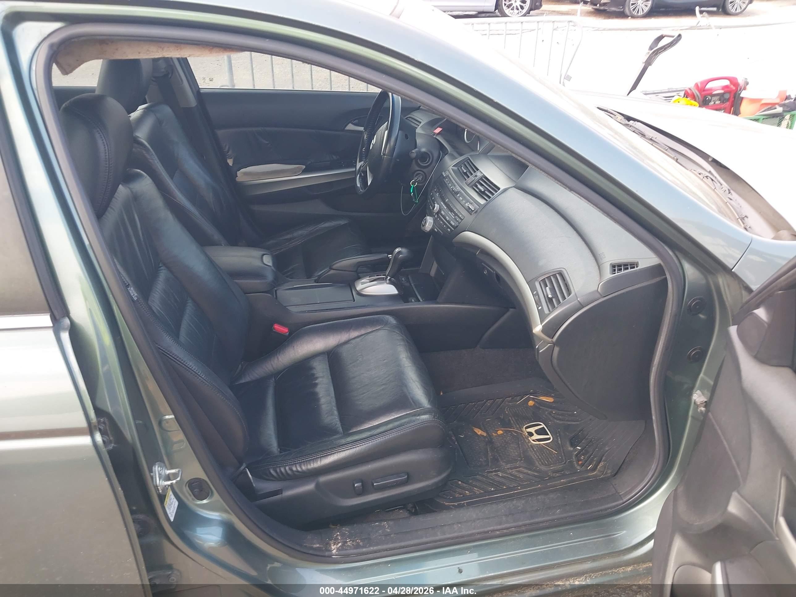 HONDA ACCORD image 5