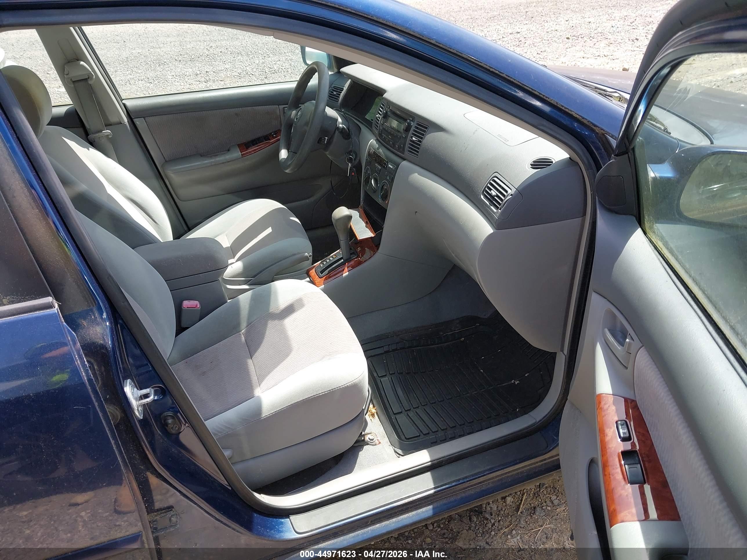 TOYOTA COROLLA image 5