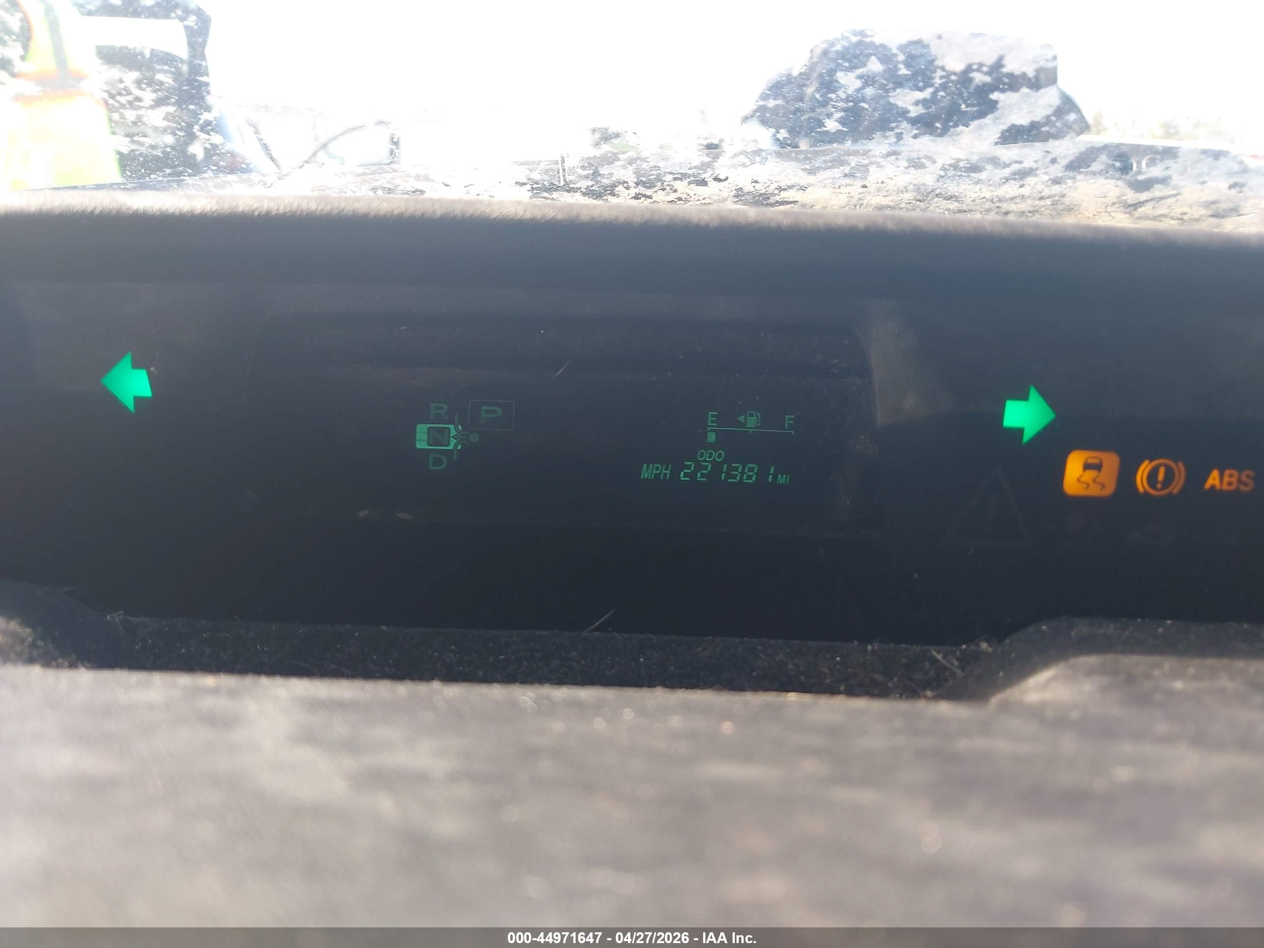 TOYOTA PRIUS image 7