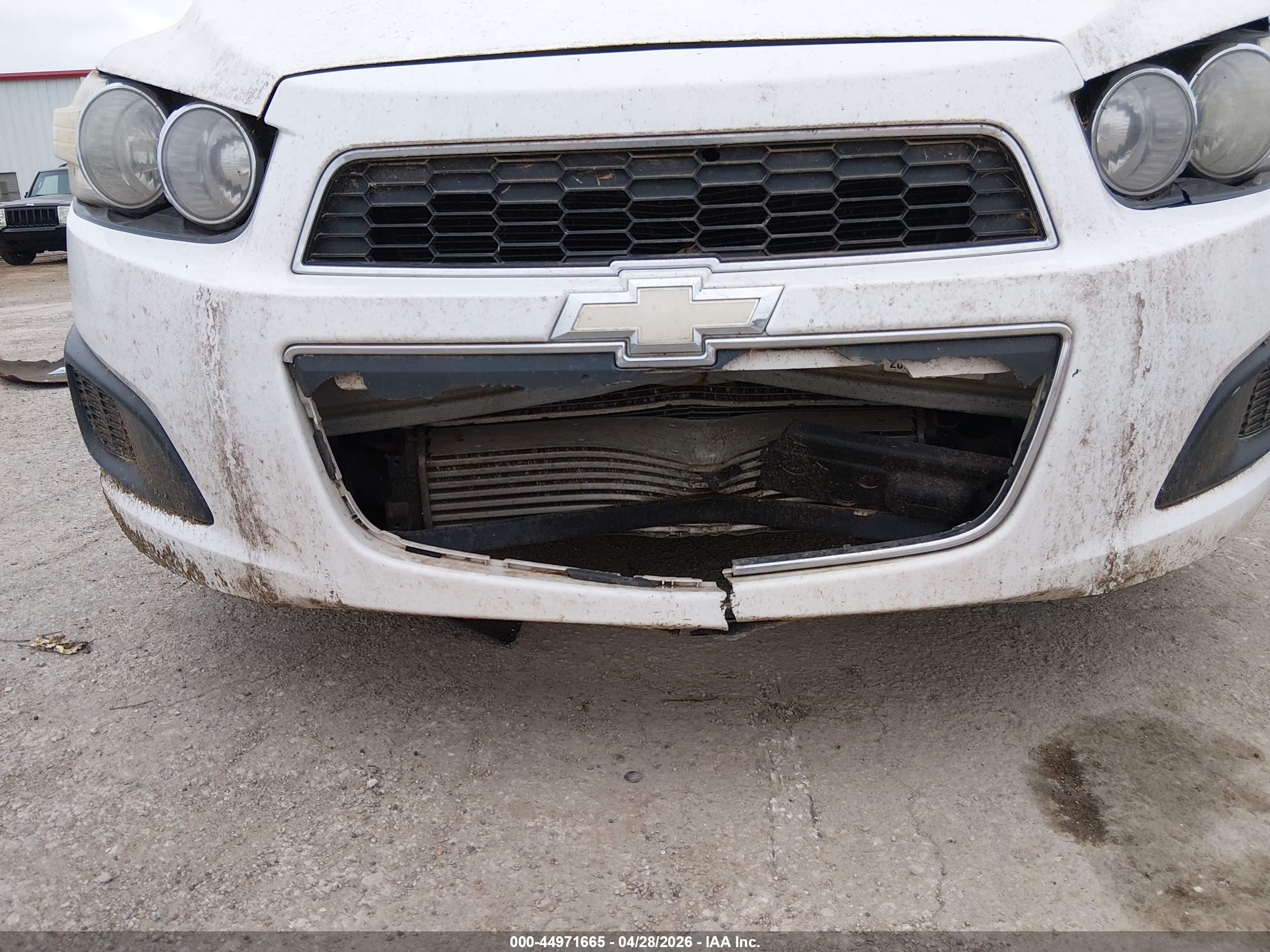 CHEVROLET SONIC image 6