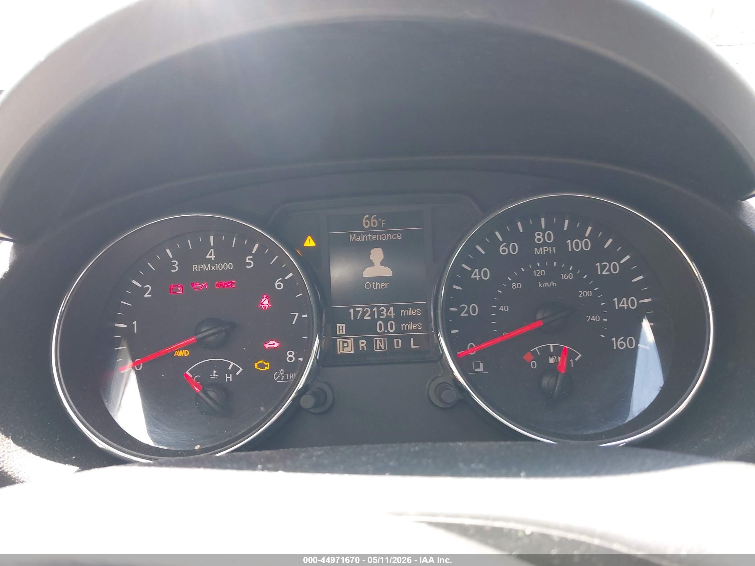 NISSAN ROGUE image 7