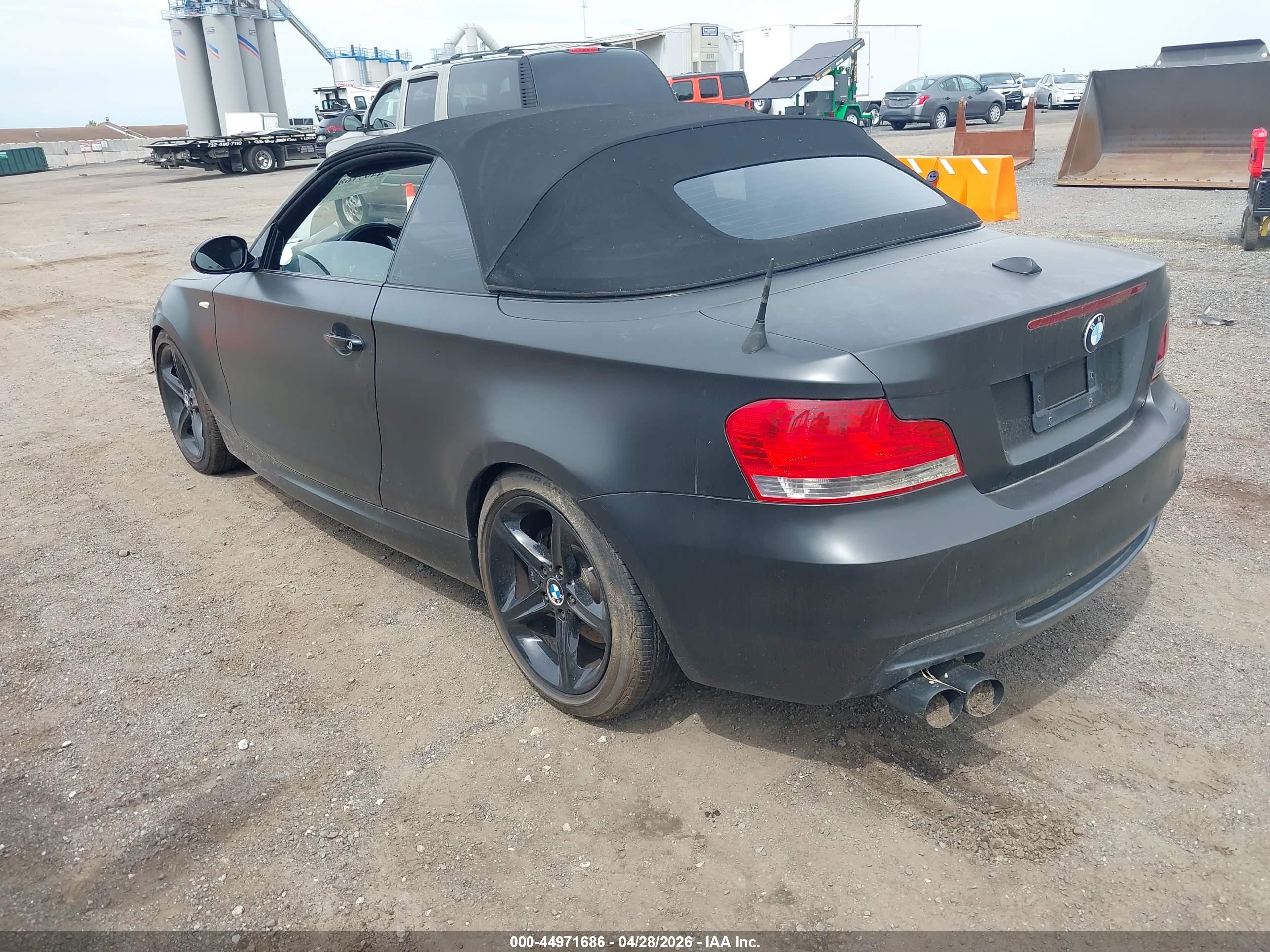 BMW 135I image 3