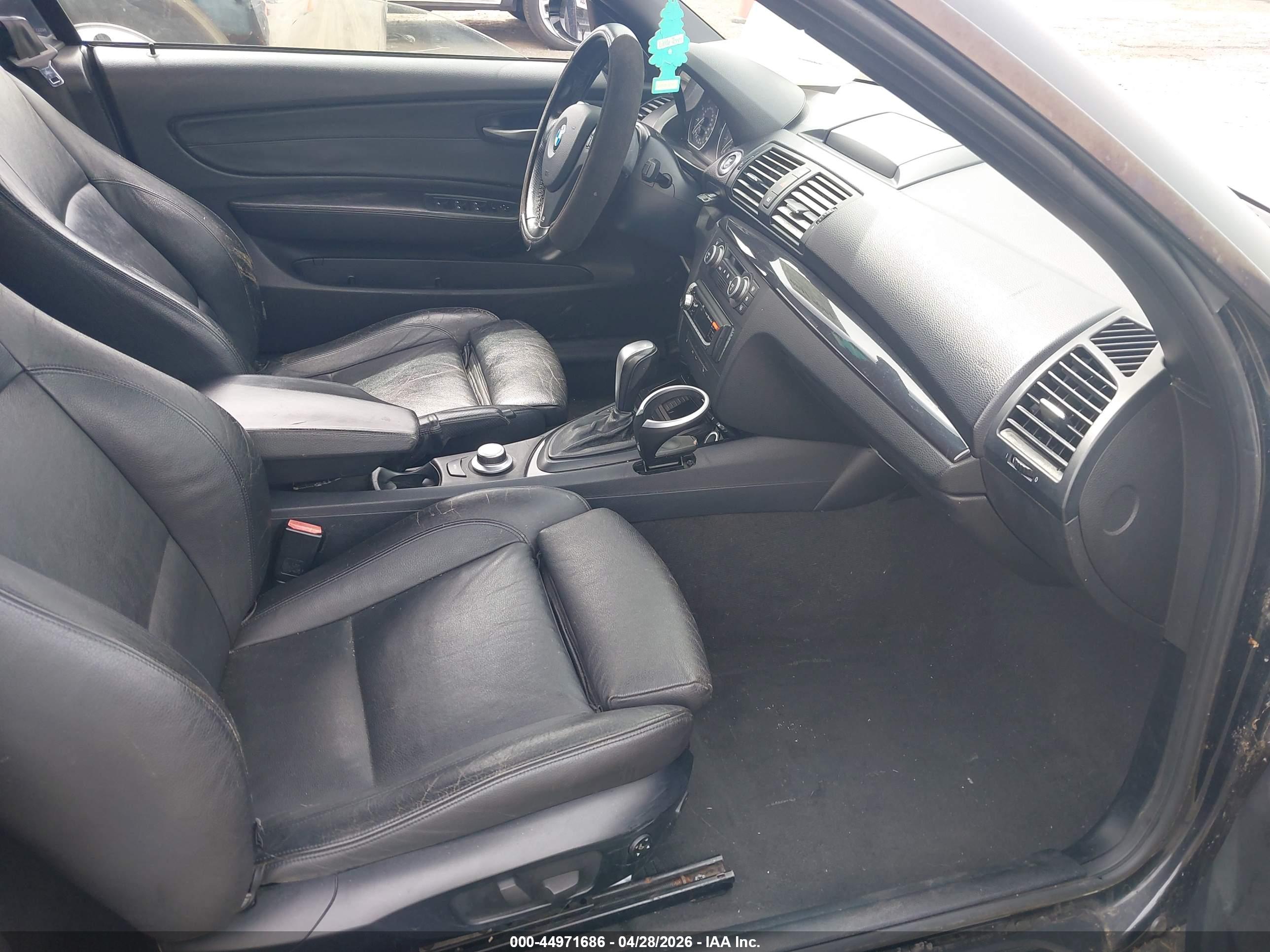 BMW 135I image 5