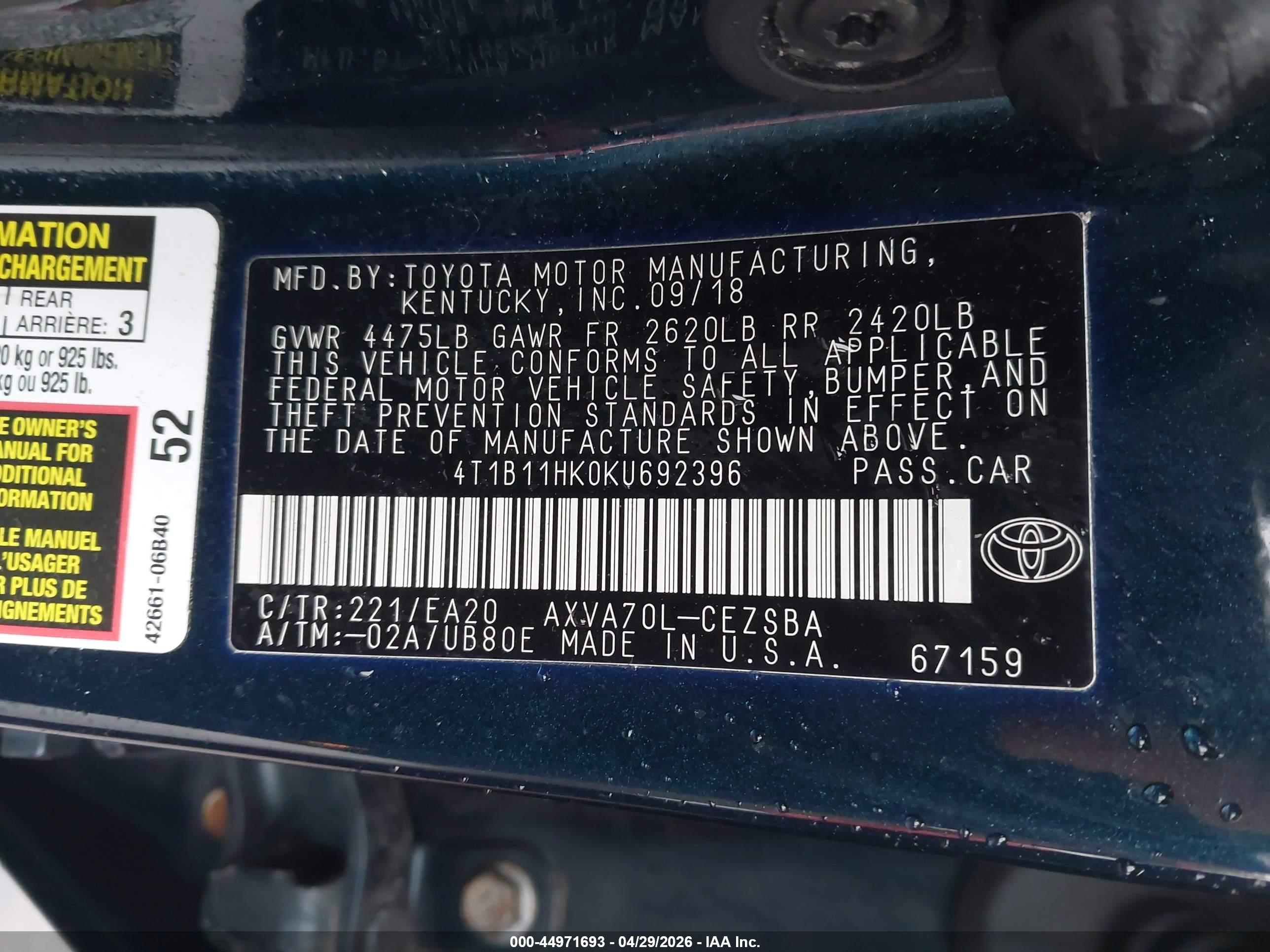 TOYOTA CAMRY image 9