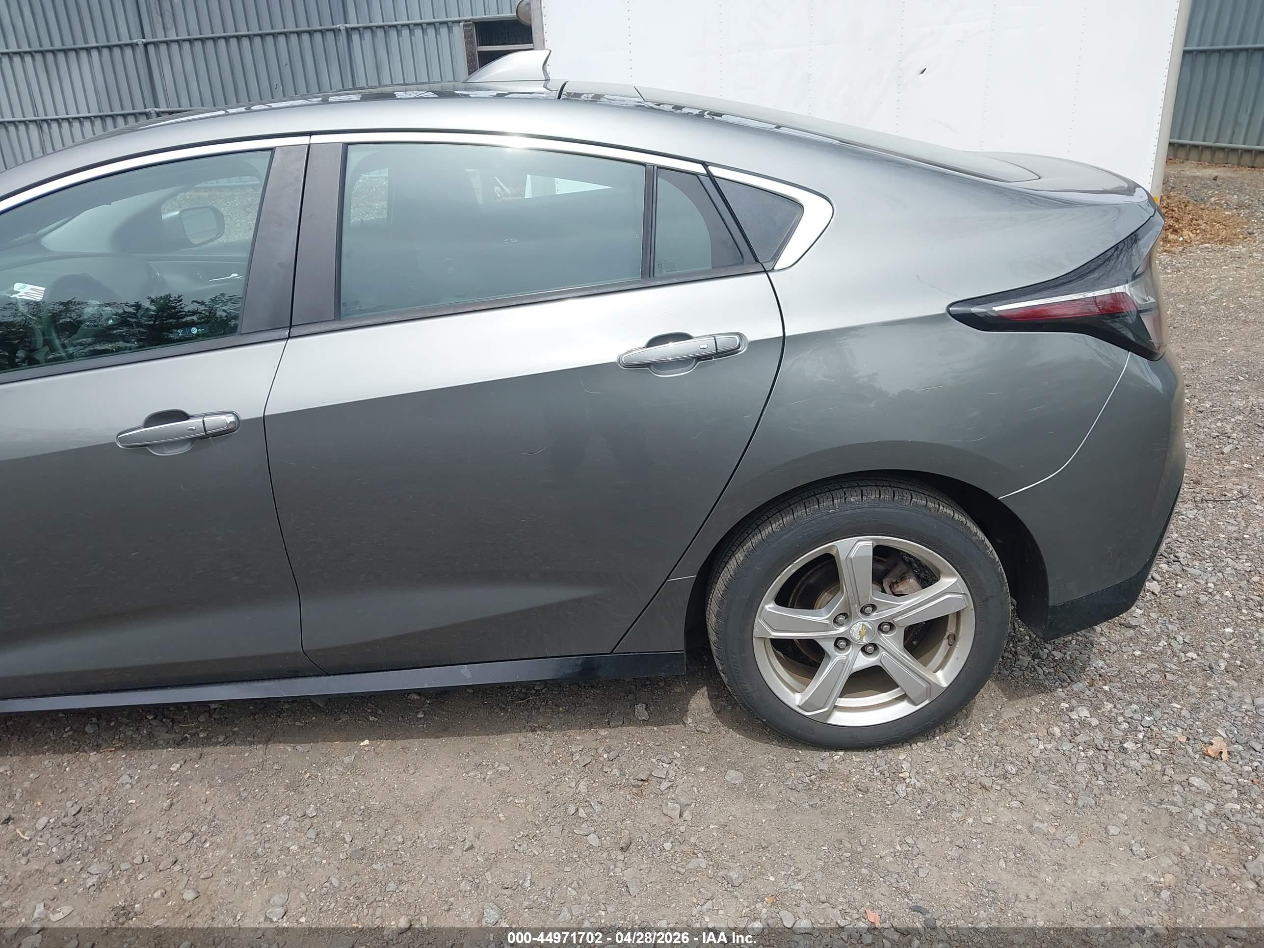 CHEVROLET VOLT image 6