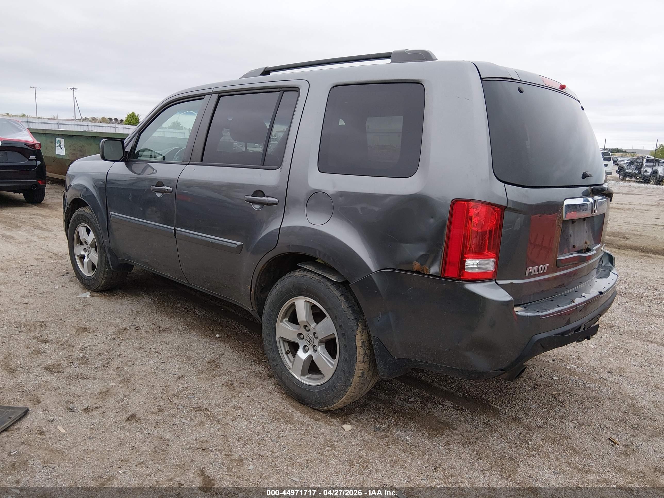 HONDA PILOT image 3