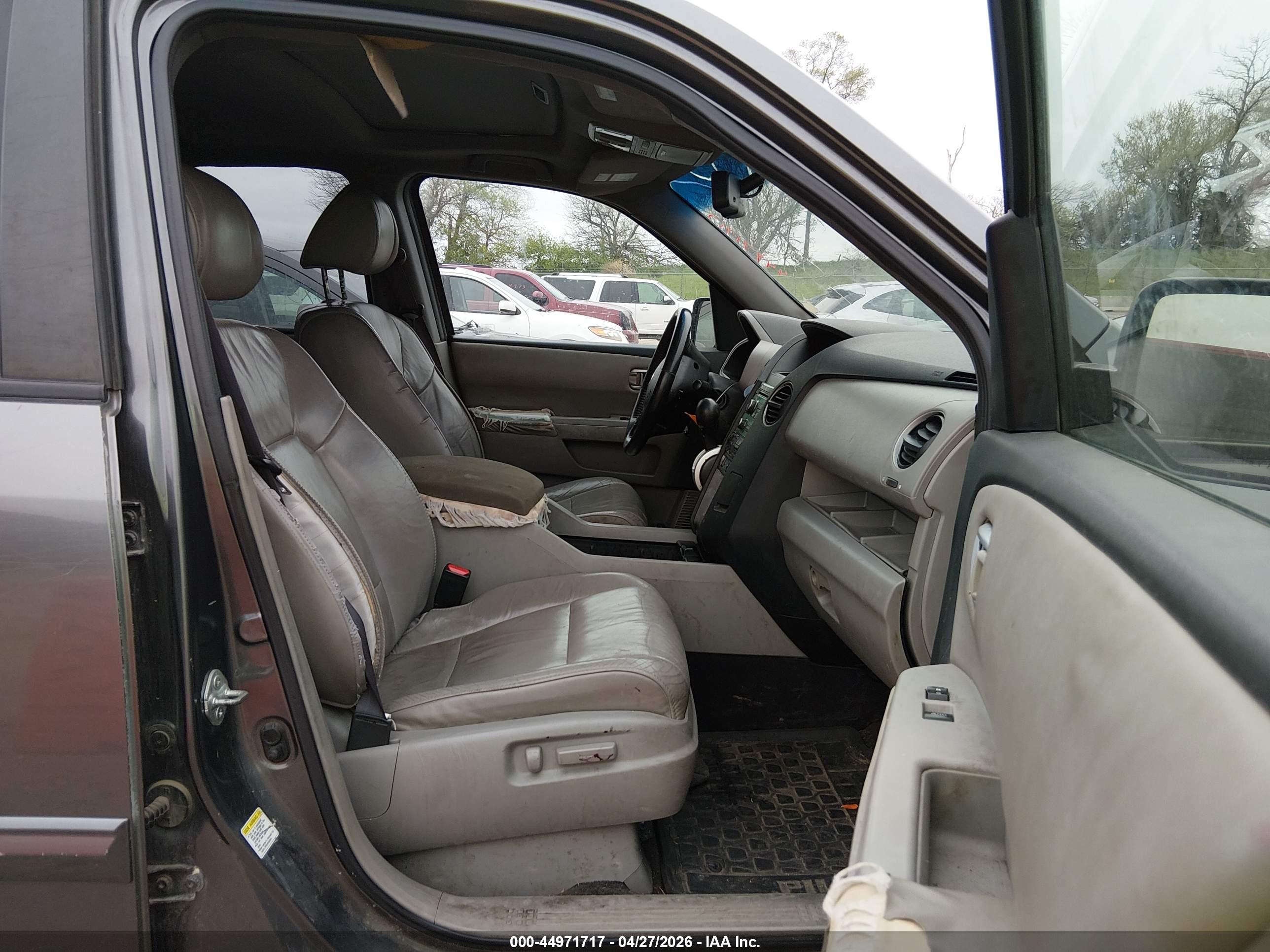 HONDA PILOT image 5