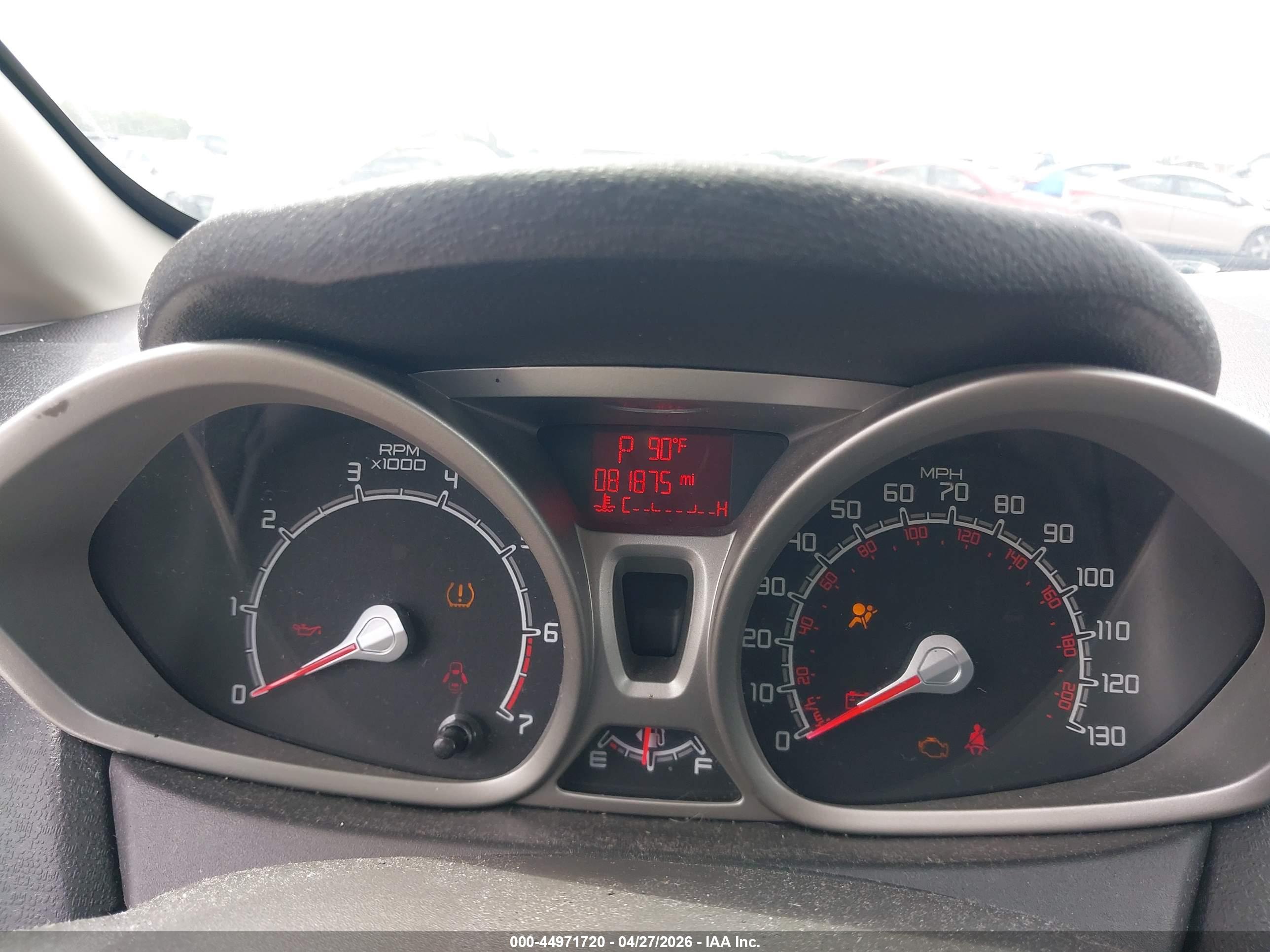 FORD FIESTA image 7
