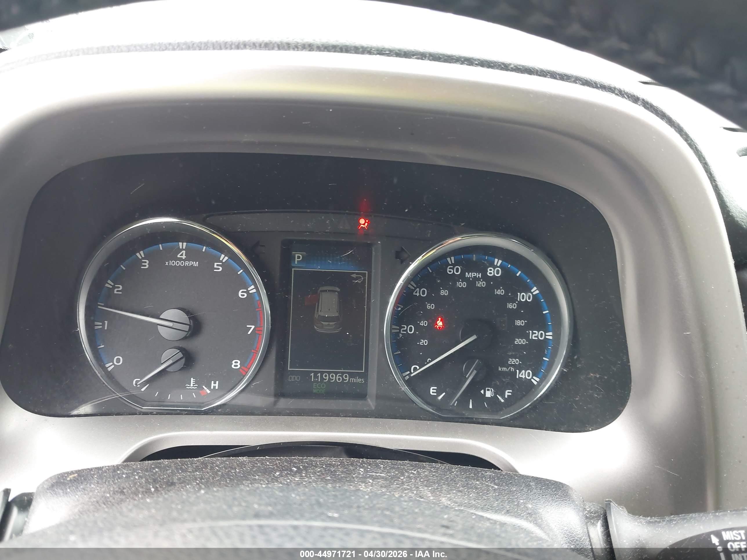 TOYOTA RAV4 image 7