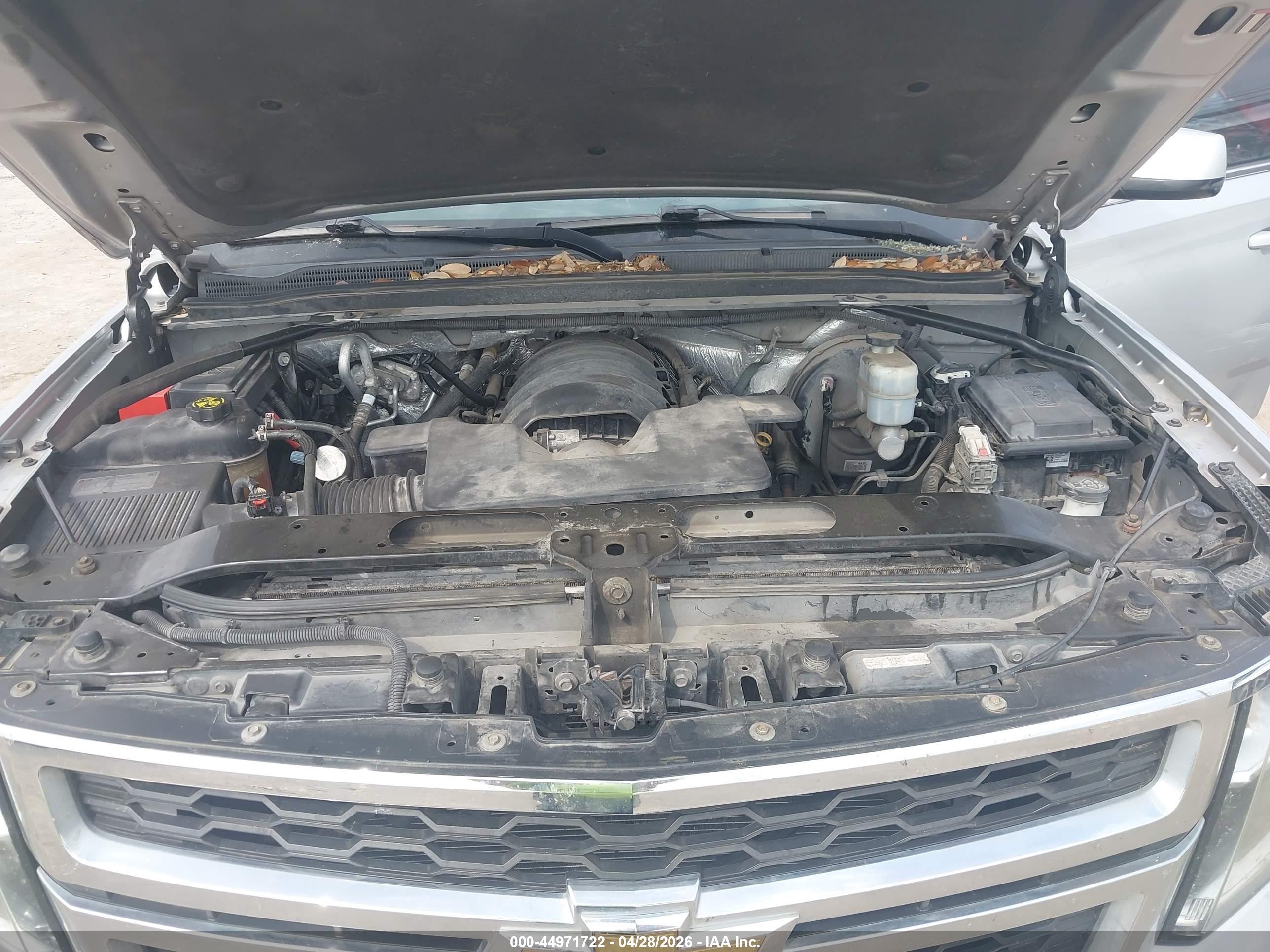 CHEVROLET TAHOE image 10