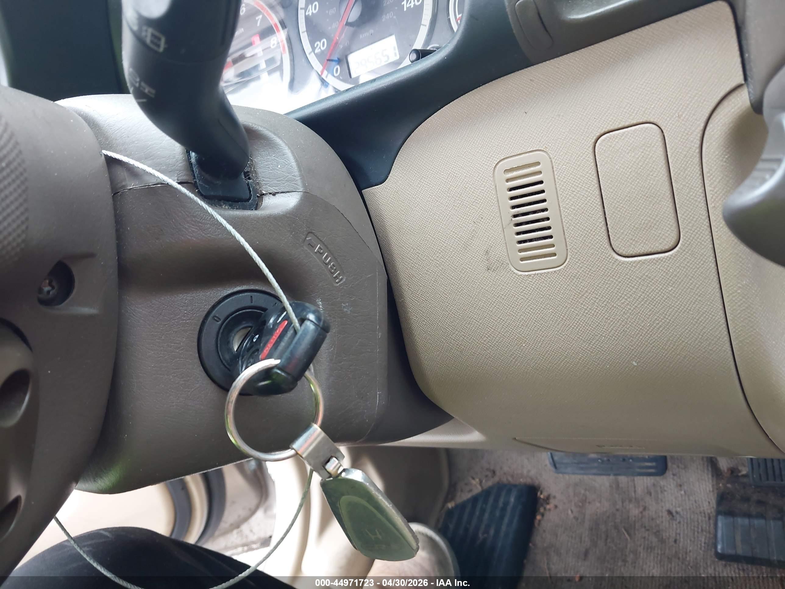 HONDA CR-V image 11