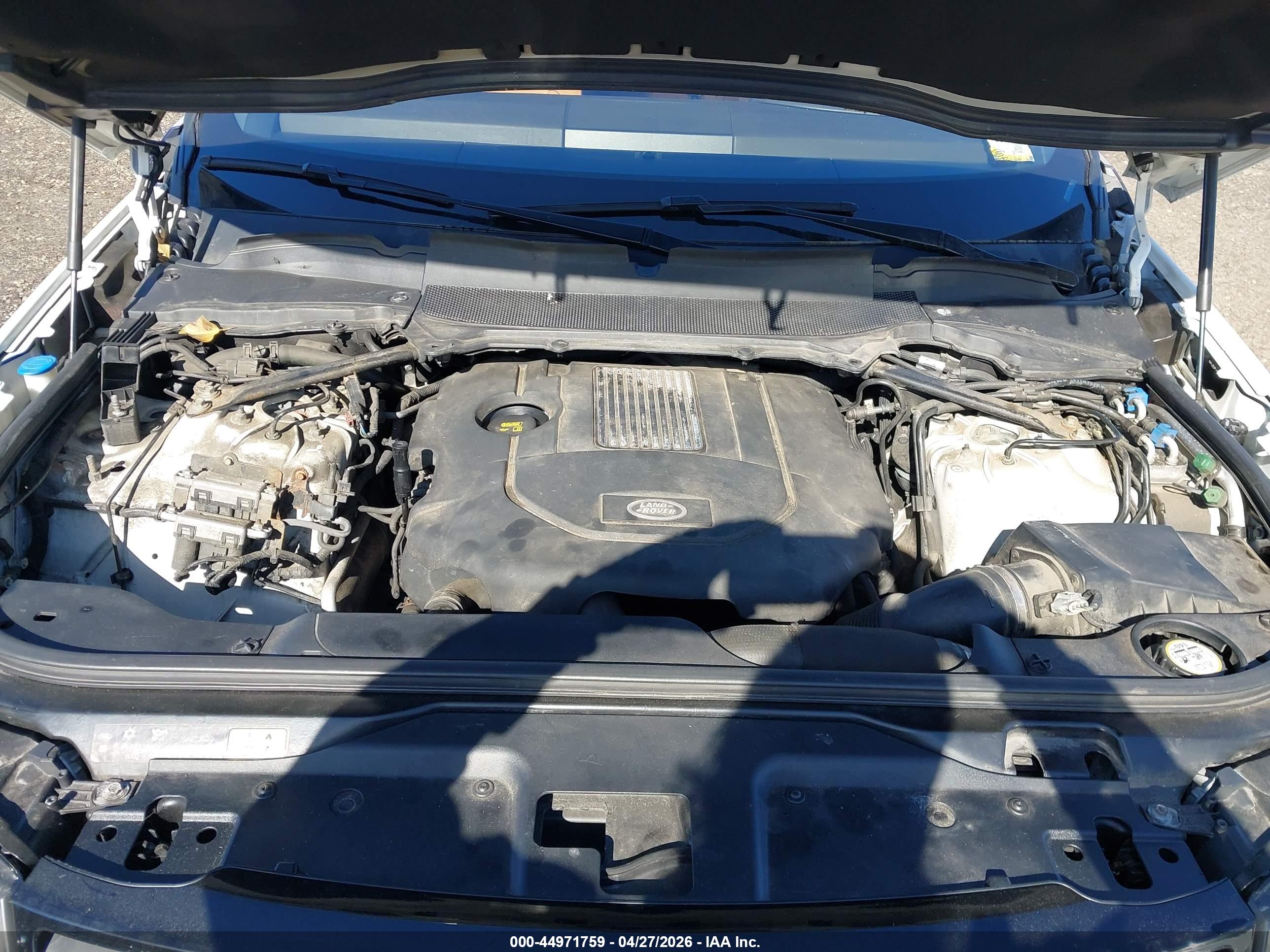 LAND ROVER image 10